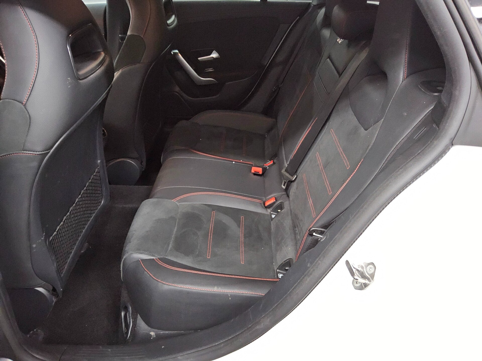 Mercedes-Benz CLA 220 SB d 4M AMG-Line Night Navi LED AHK RfK 13