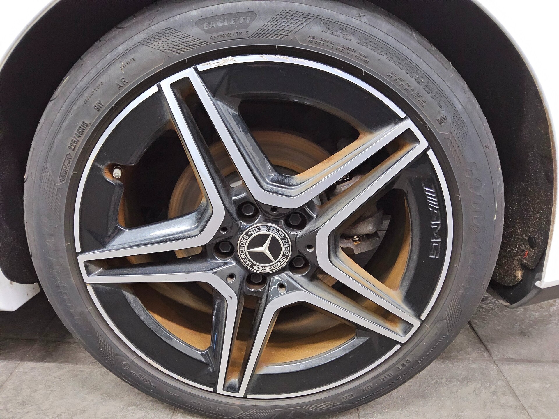 Mercedes-Benz CLA 220 SB d 4M AMG-Line Night Navi LED AHK RfK 11