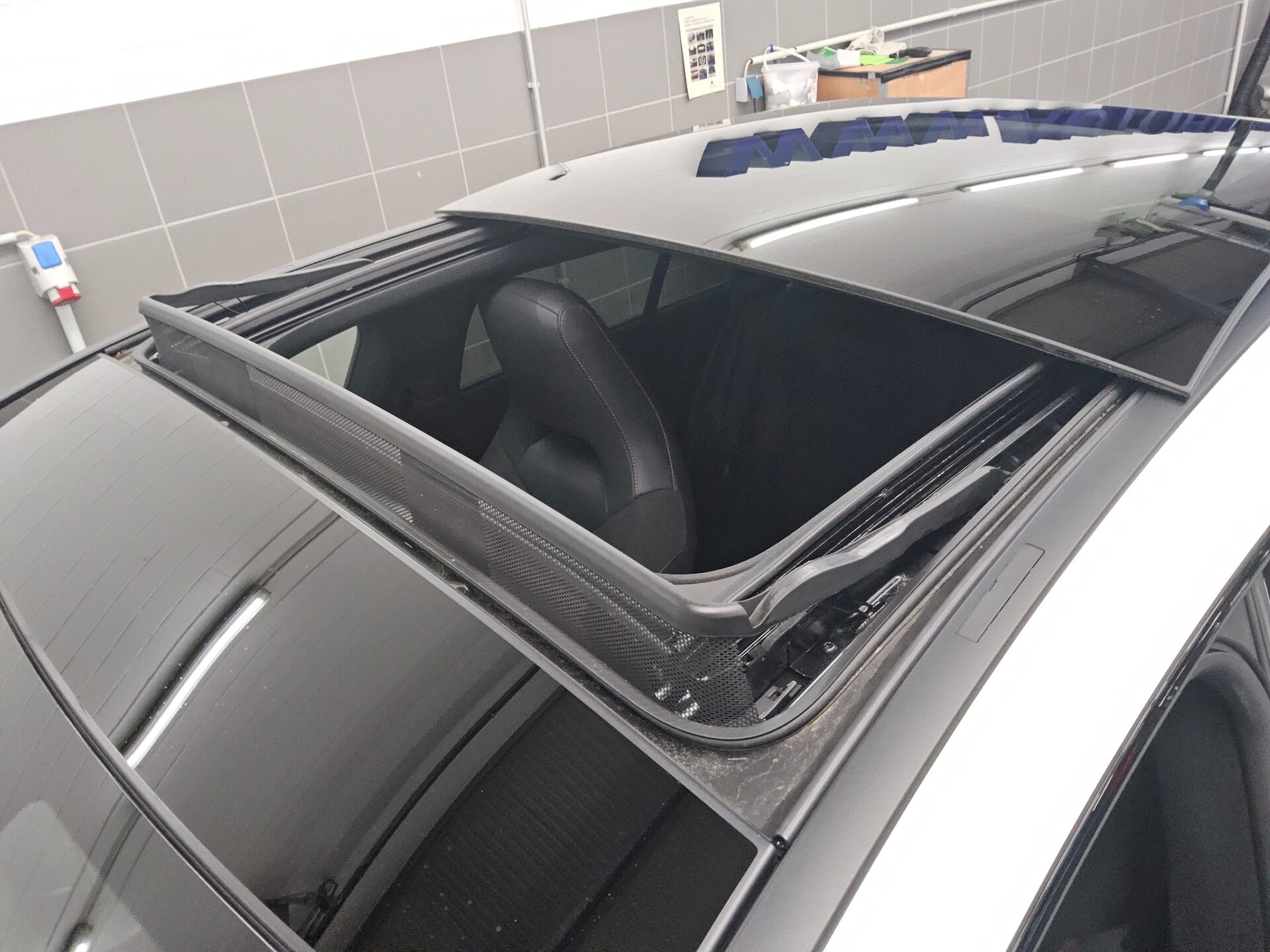 Mercedes-Benz CLA 250 Shooting Brake e AMG-Line Pano Burmester 12