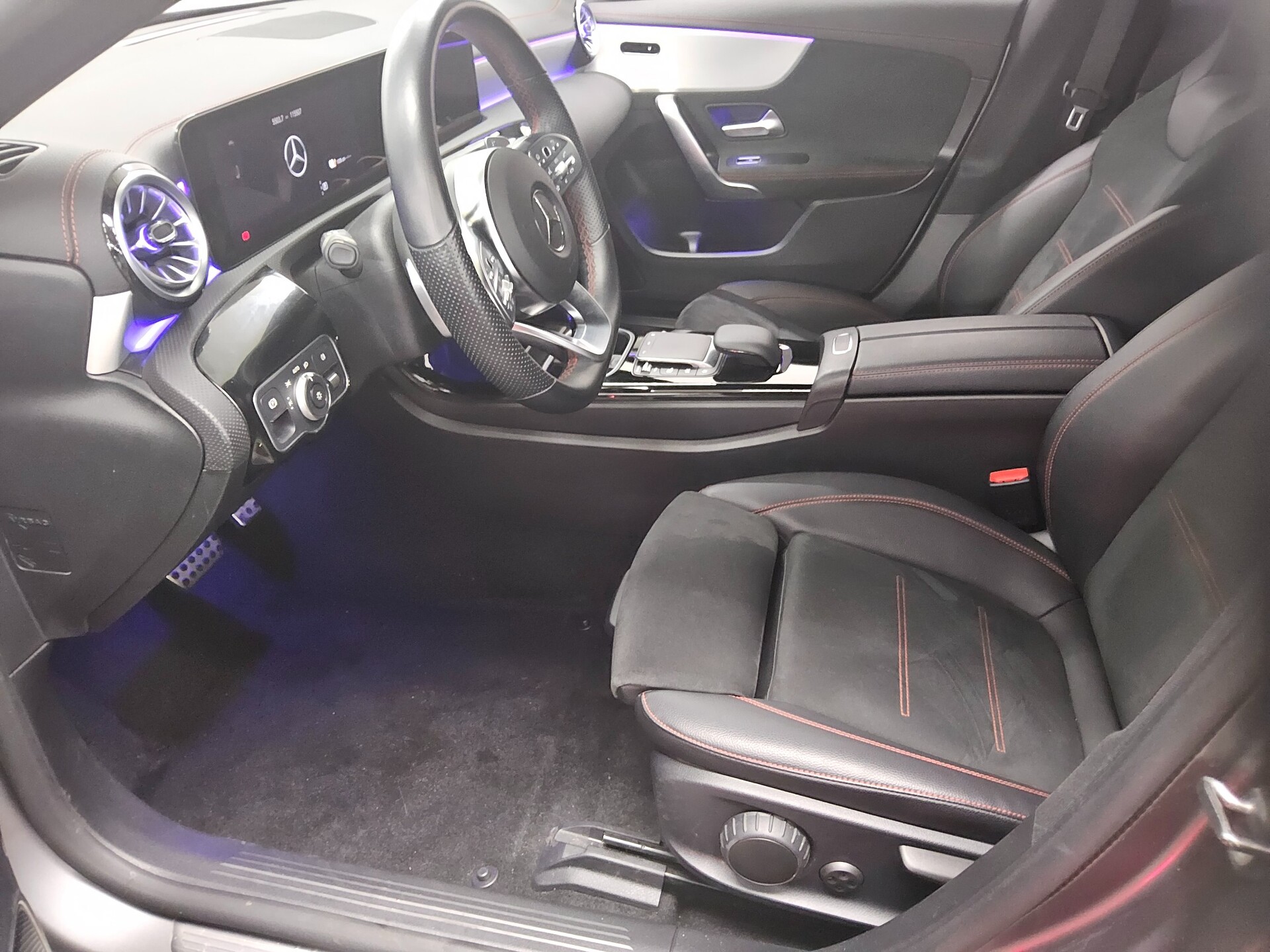 Mercedes-Benz CLA 250 e AMG-Line Navi MB-LED Night 360° Sound 9