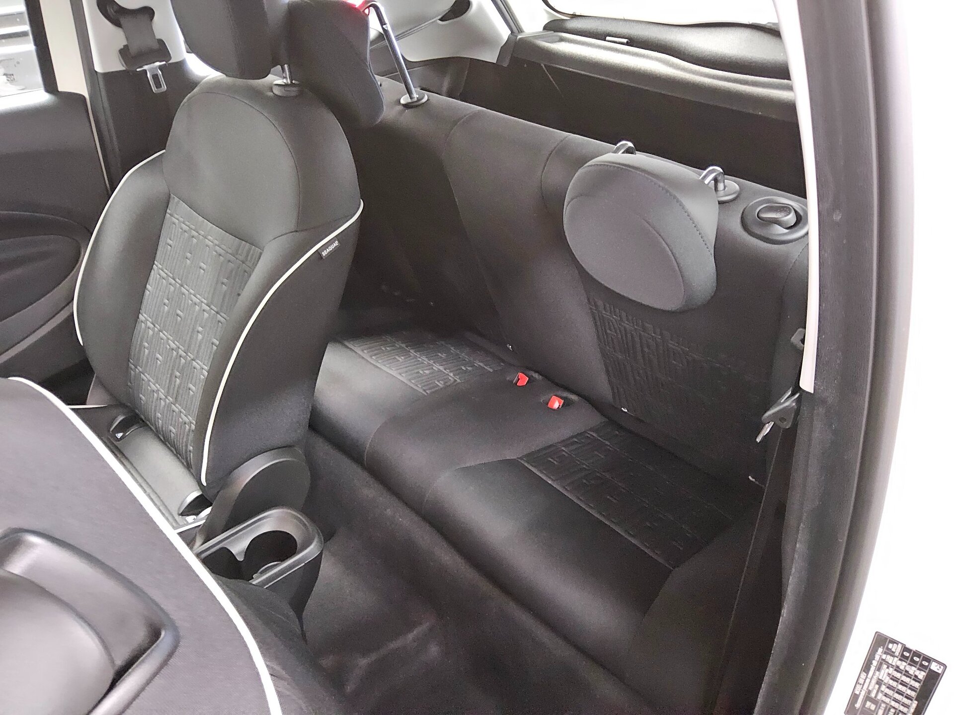 Fiat 500e Base 42kWh Bluetooth MFL DAB+ 12