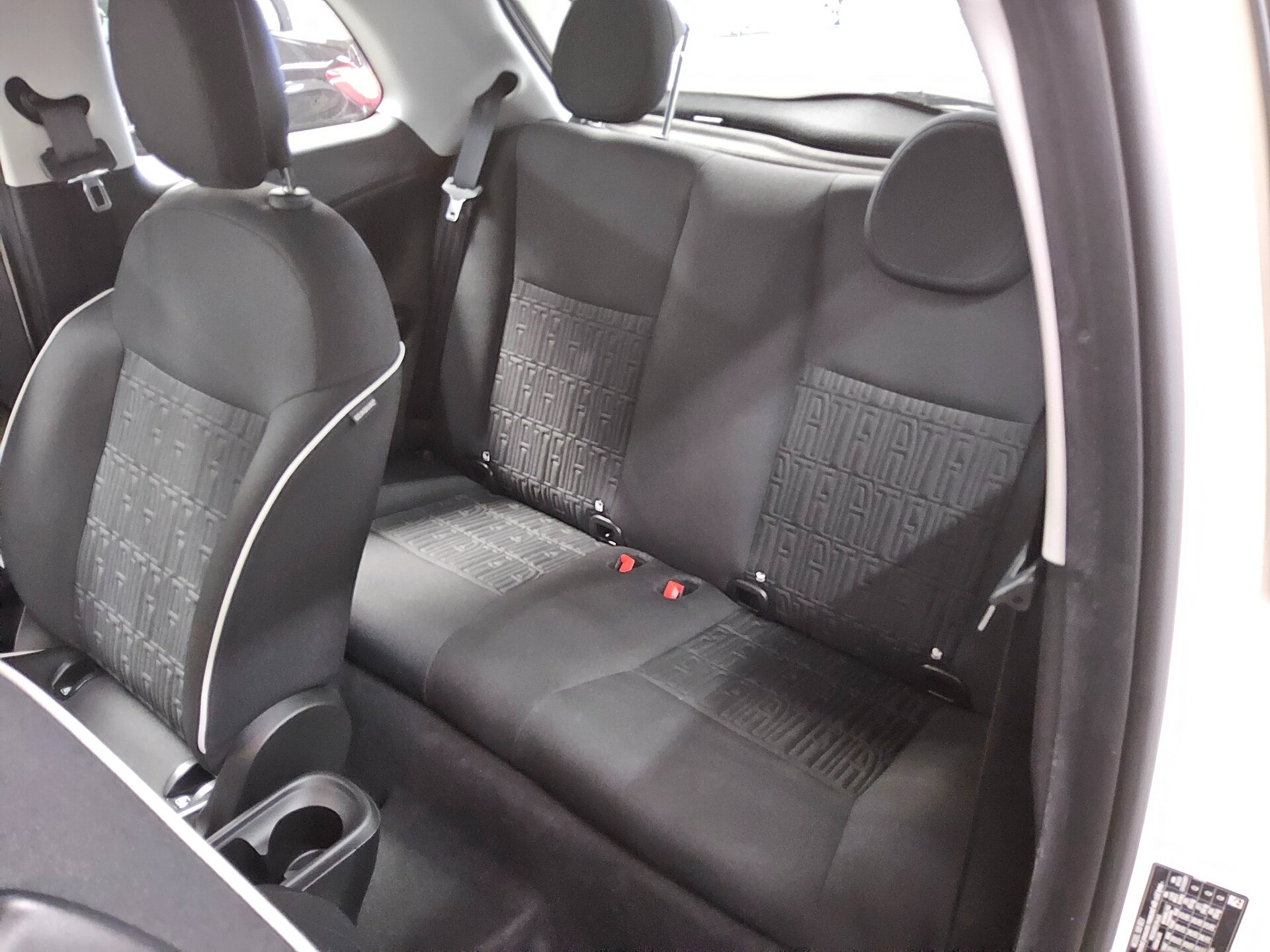 Fiat 500e Base 42kWh Bluetooth MFL DAB+ 13