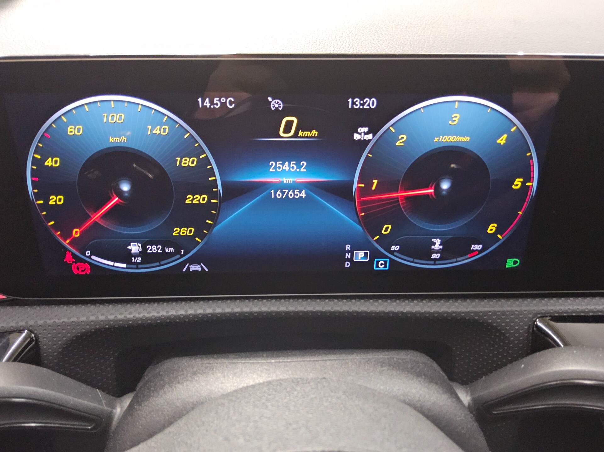 Mercedes-Benz CLA 200 d AMG-Line Night Navi LED MBUX 8