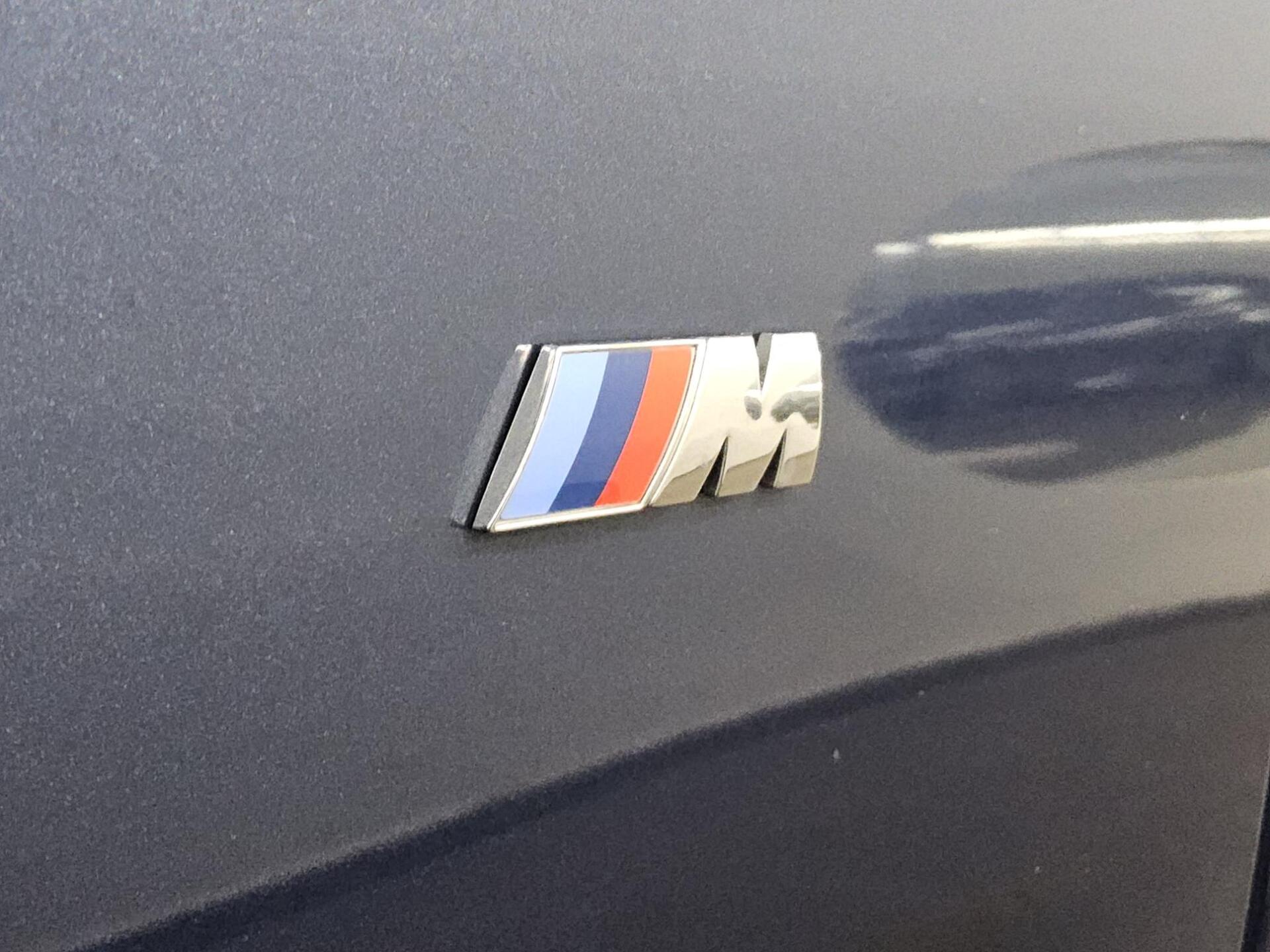 BMW X3 xDrive20d M-Sport T-Leder Navi LED RfK AHK 11