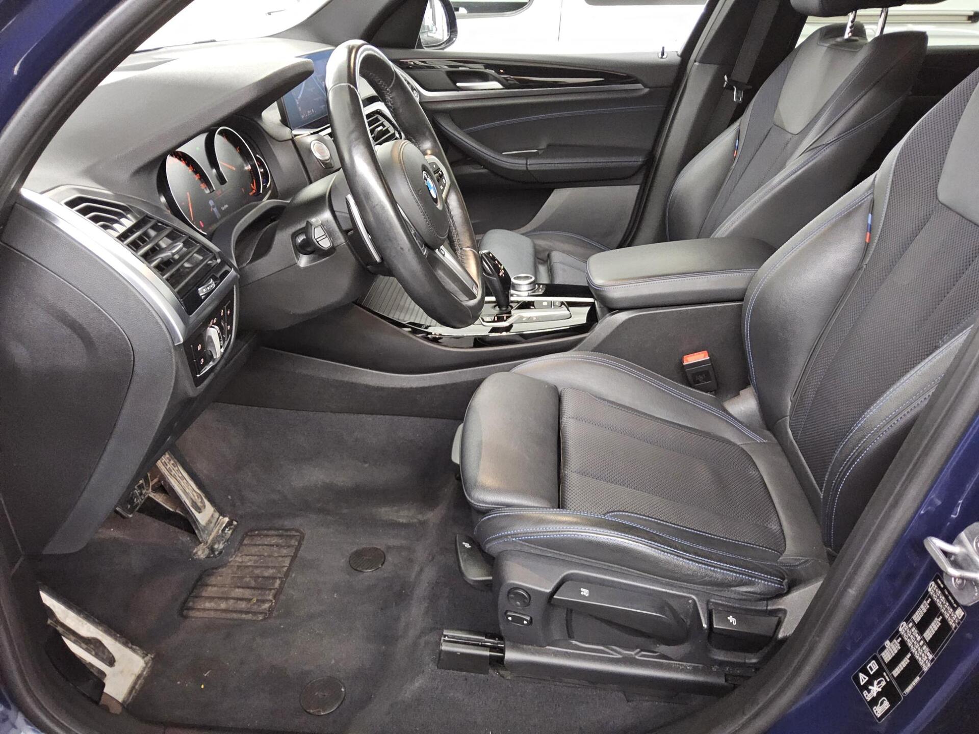 BMW X3 xDrive20d M-Sport T-Leder Navi LED RfK AHK 8