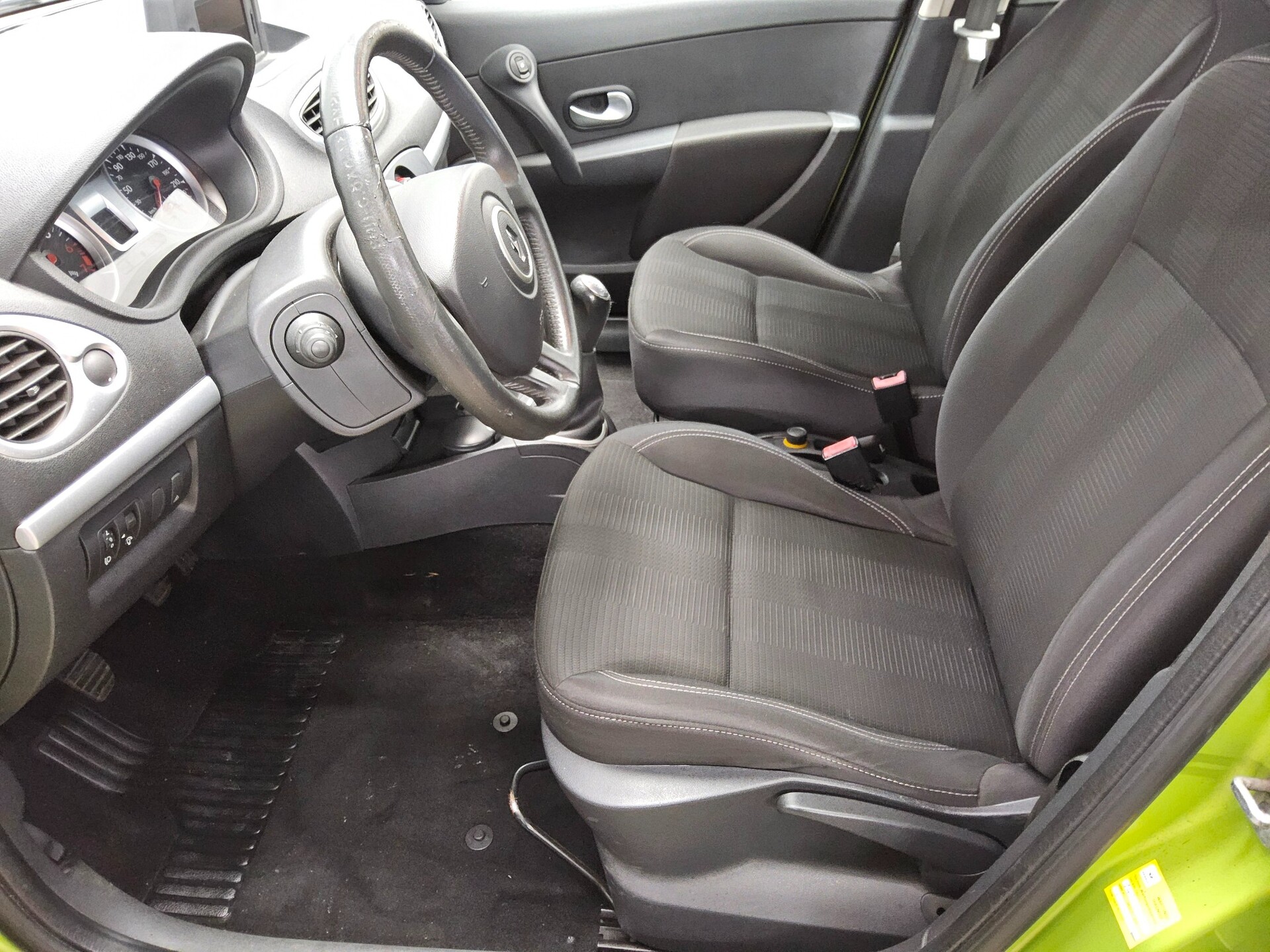 Renault Clio 1.2 Dynamique Navi Klima Zentralverrieglung 8