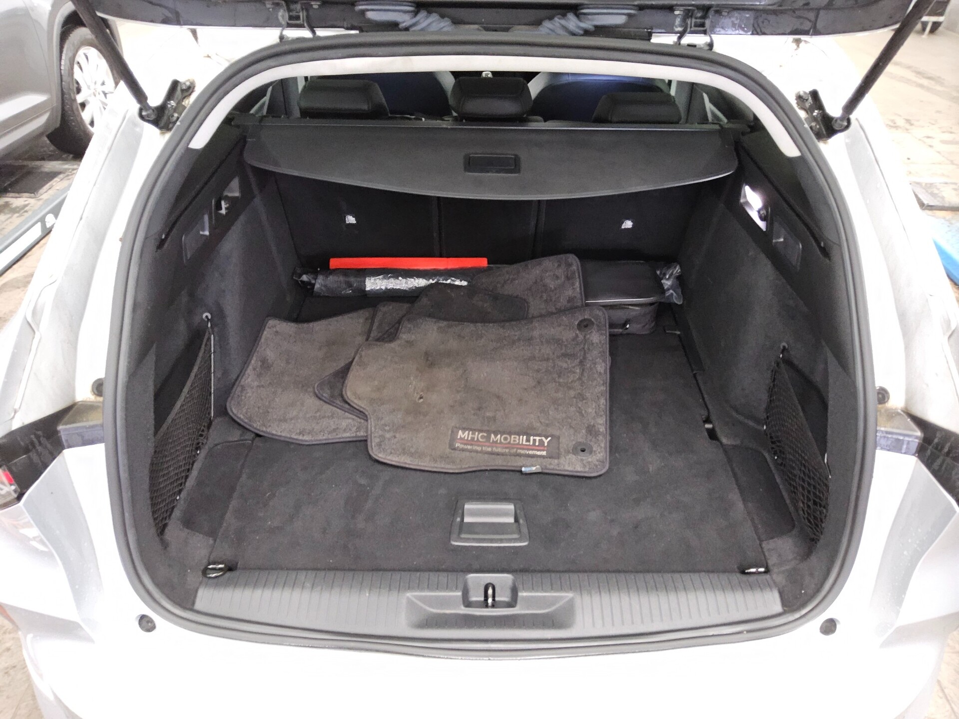 Opel Astra ST 1.5 D Elegance T-Leder Navi LED RFK 12