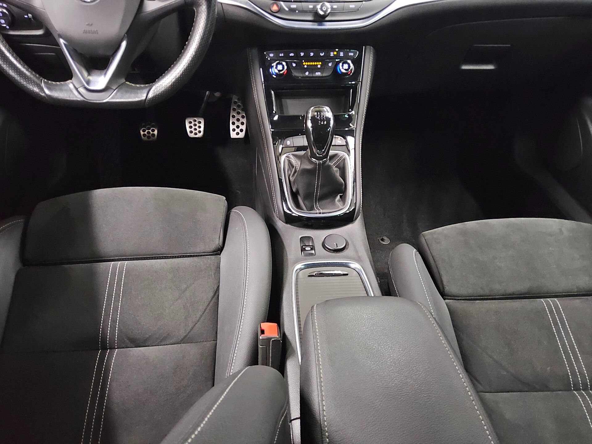 Opel Astra ST 1.2 Turbo Navi LED RfK Shz PDC Tempomat 6