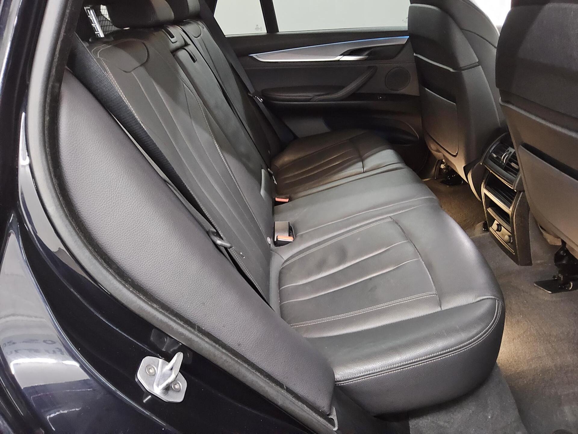 BMW X5 xDrive30d M-Sport Leder Navi LED HuD HiFi AHK 13