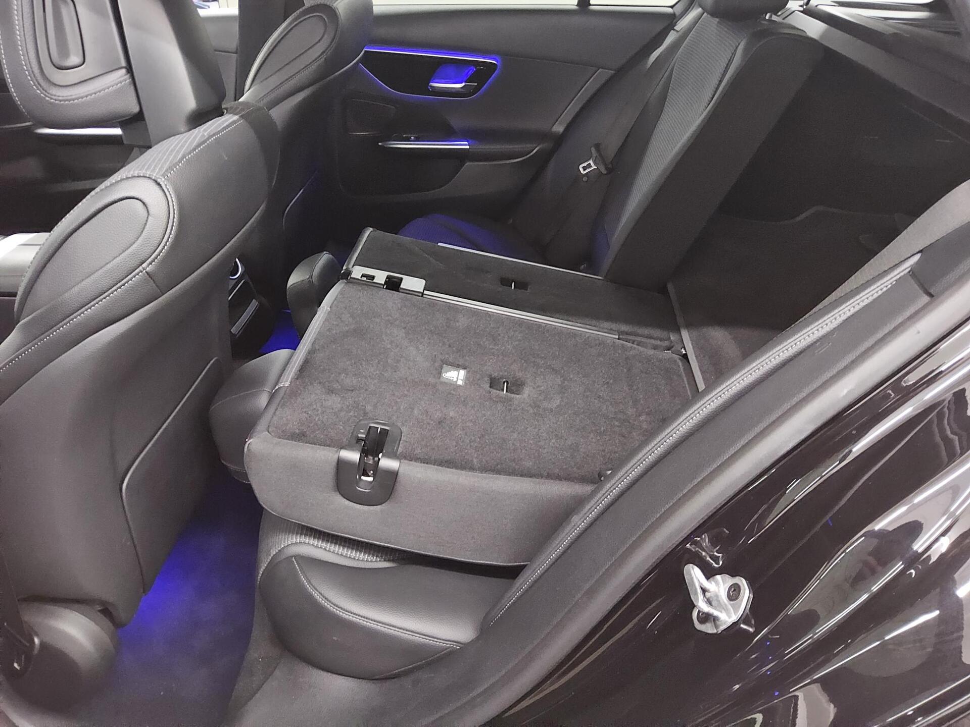 Mercedes-Benz C 220 T d Avantgarde T-Leder Navi LED MBUX RfK 13