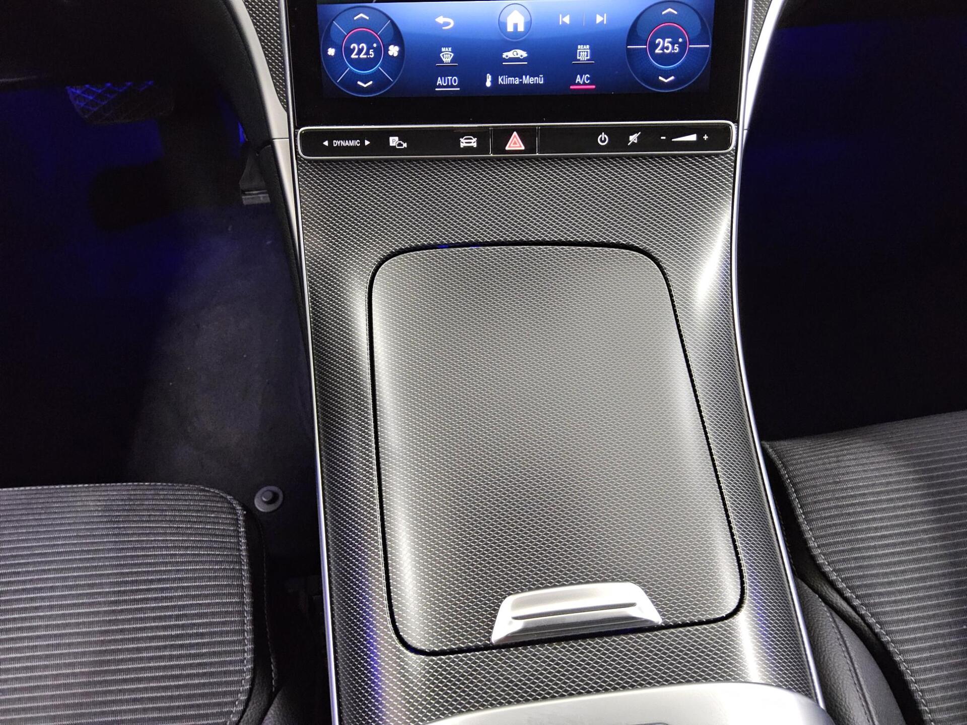 Mercedes-Benz C 220 T d Avantgarde T-Leder Navi LED MBUX RfK 6