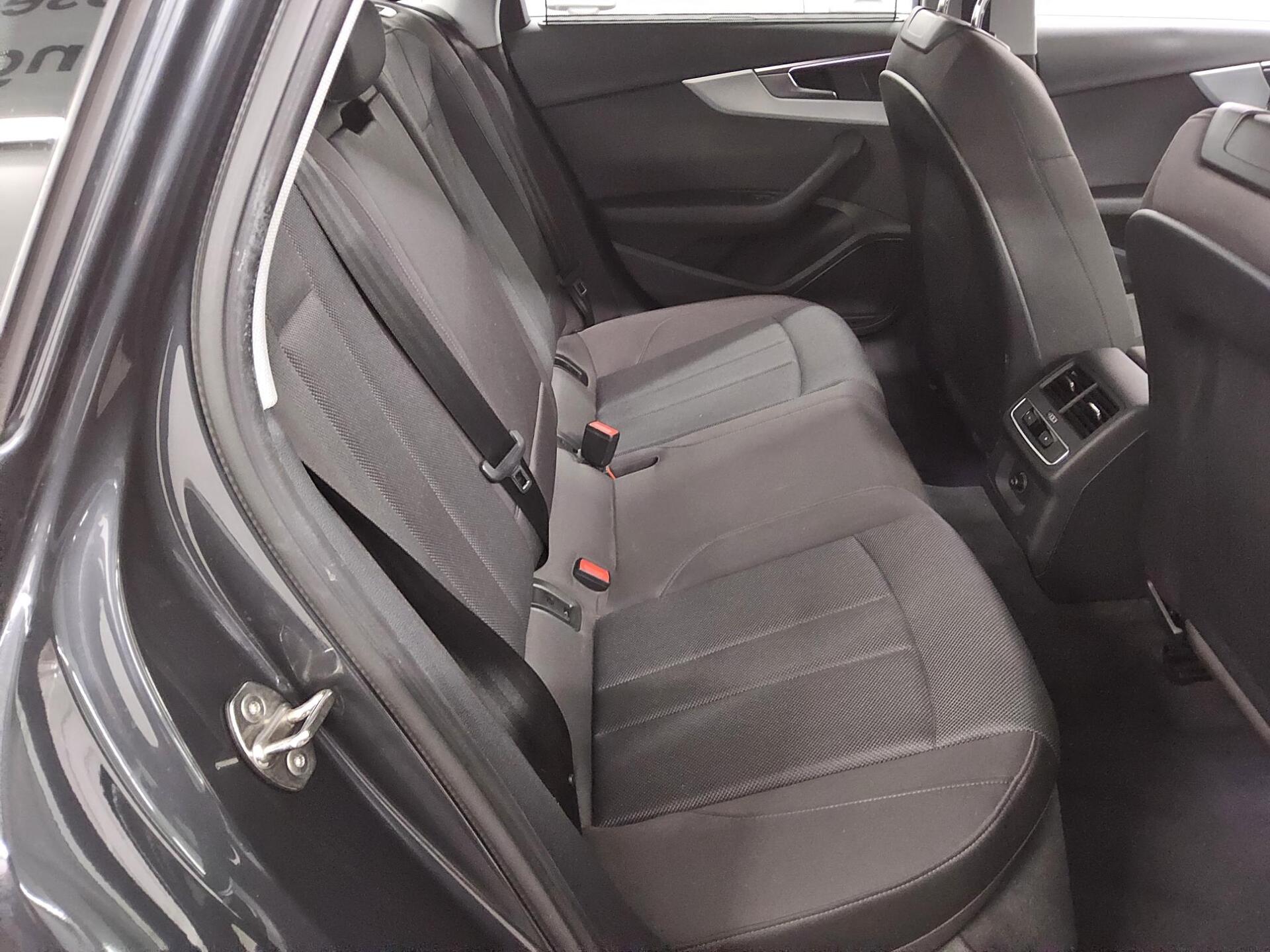 Audi A4 35 TDI advanced Navi LED B&O RfK PDC Tempomat 13