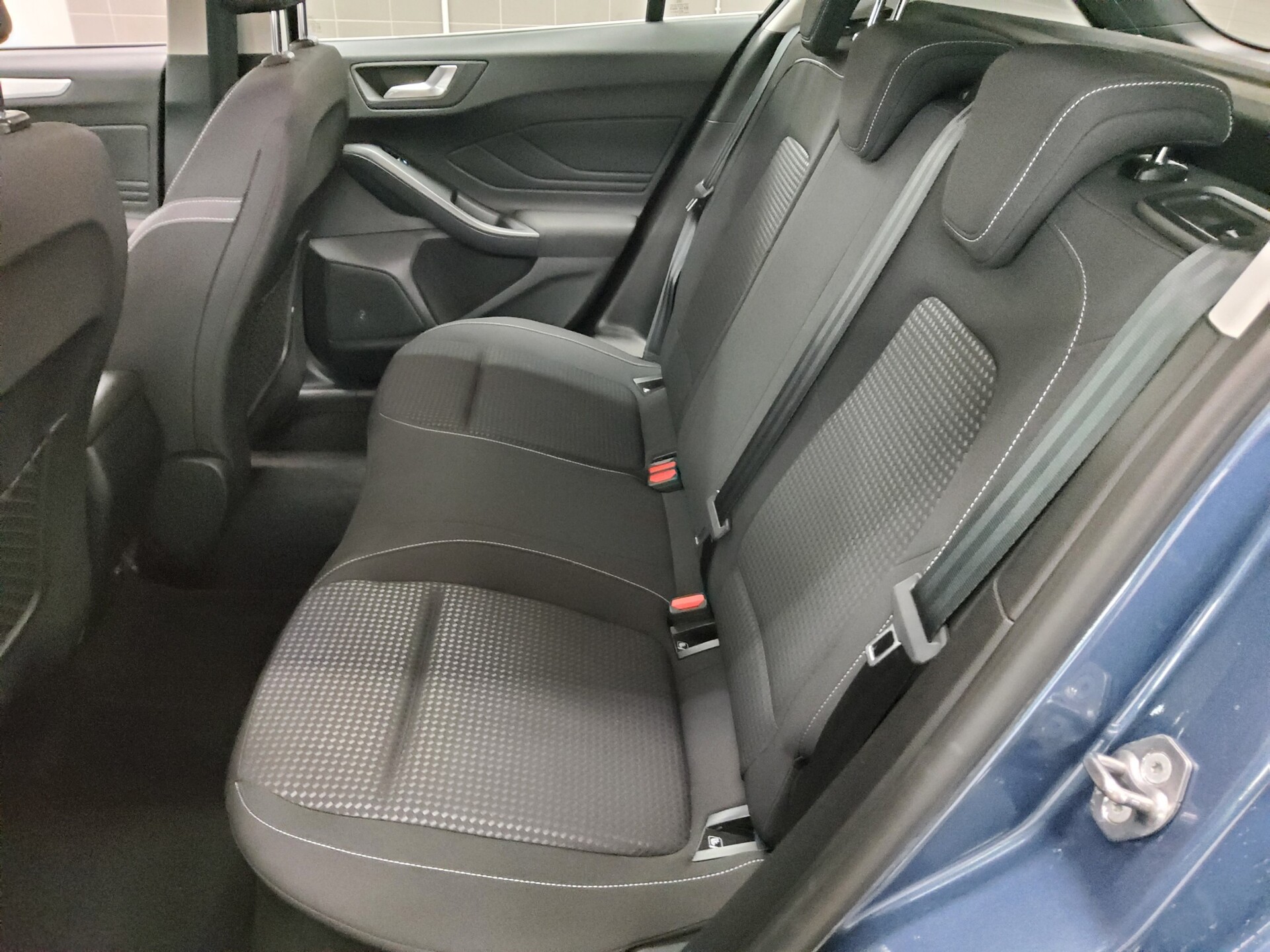 Ford Focus 1.5 EB Cool&Connect Navi LED RFK PDC 12