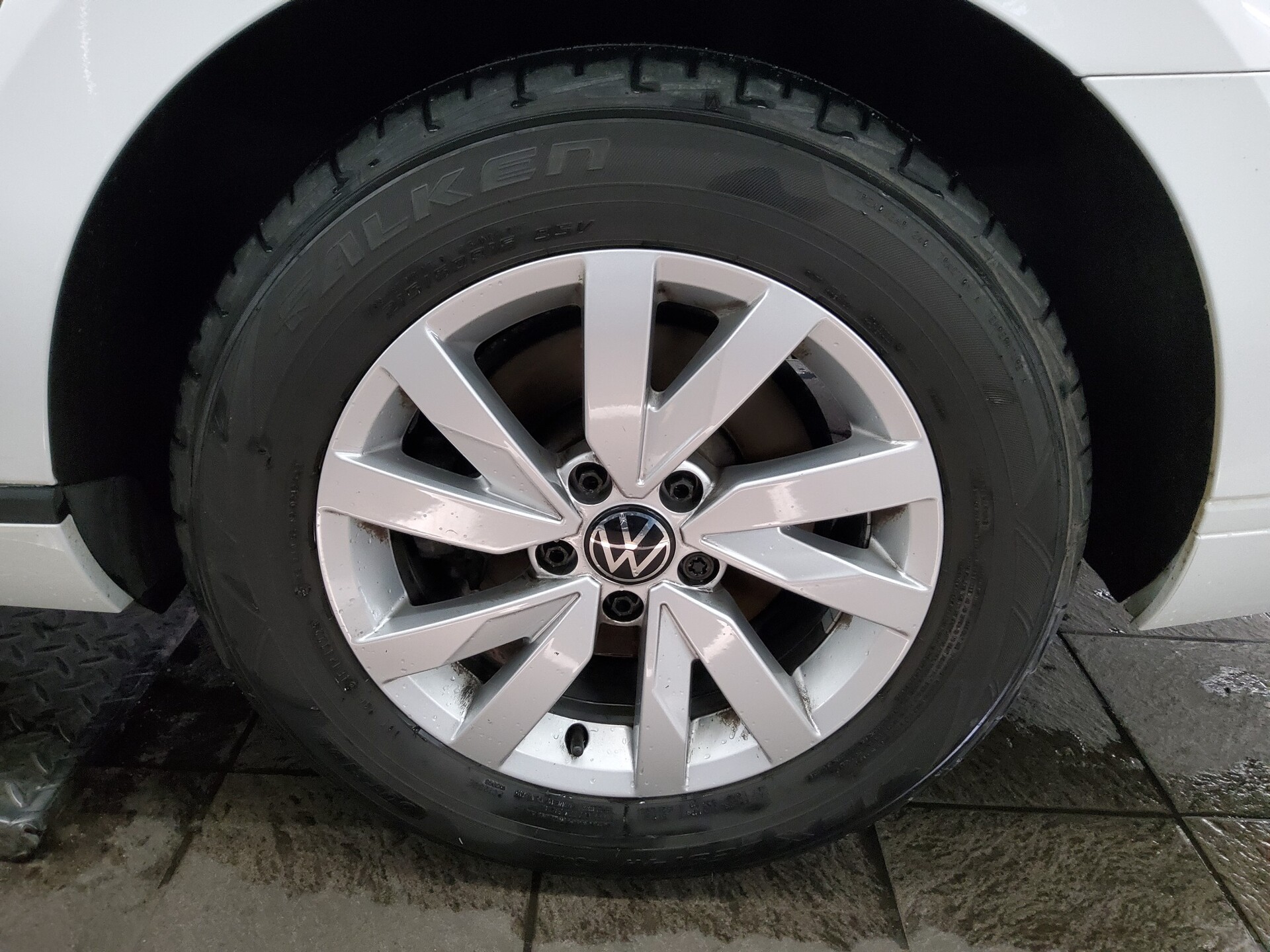 Volkswagen Passat Var. 2.0 TDI Navi LED PDC BT 10