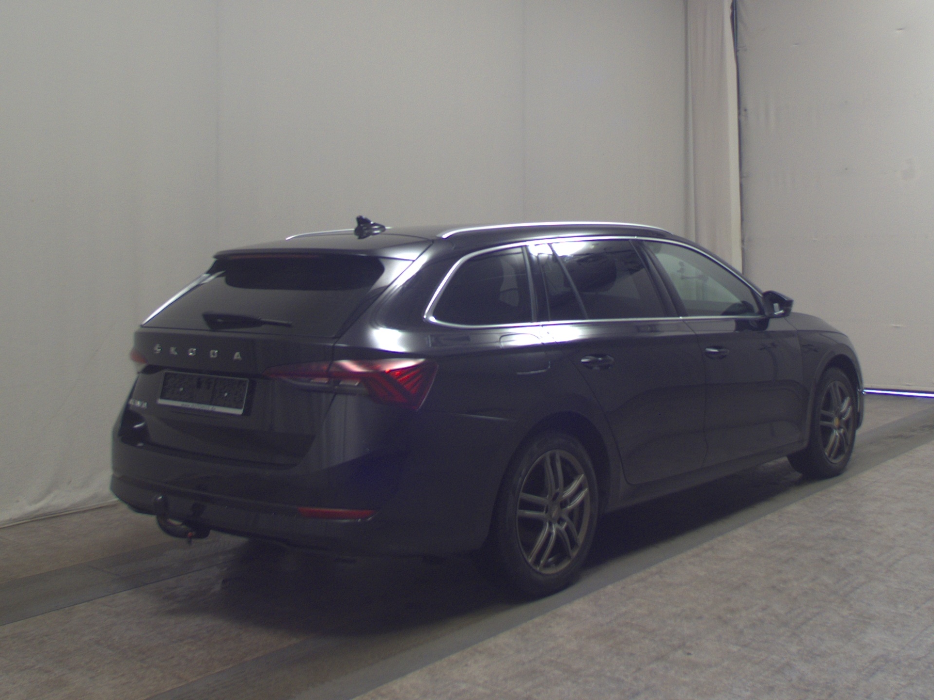 Skoda Octavia Kombi 2.0 TDI Exclusive 4