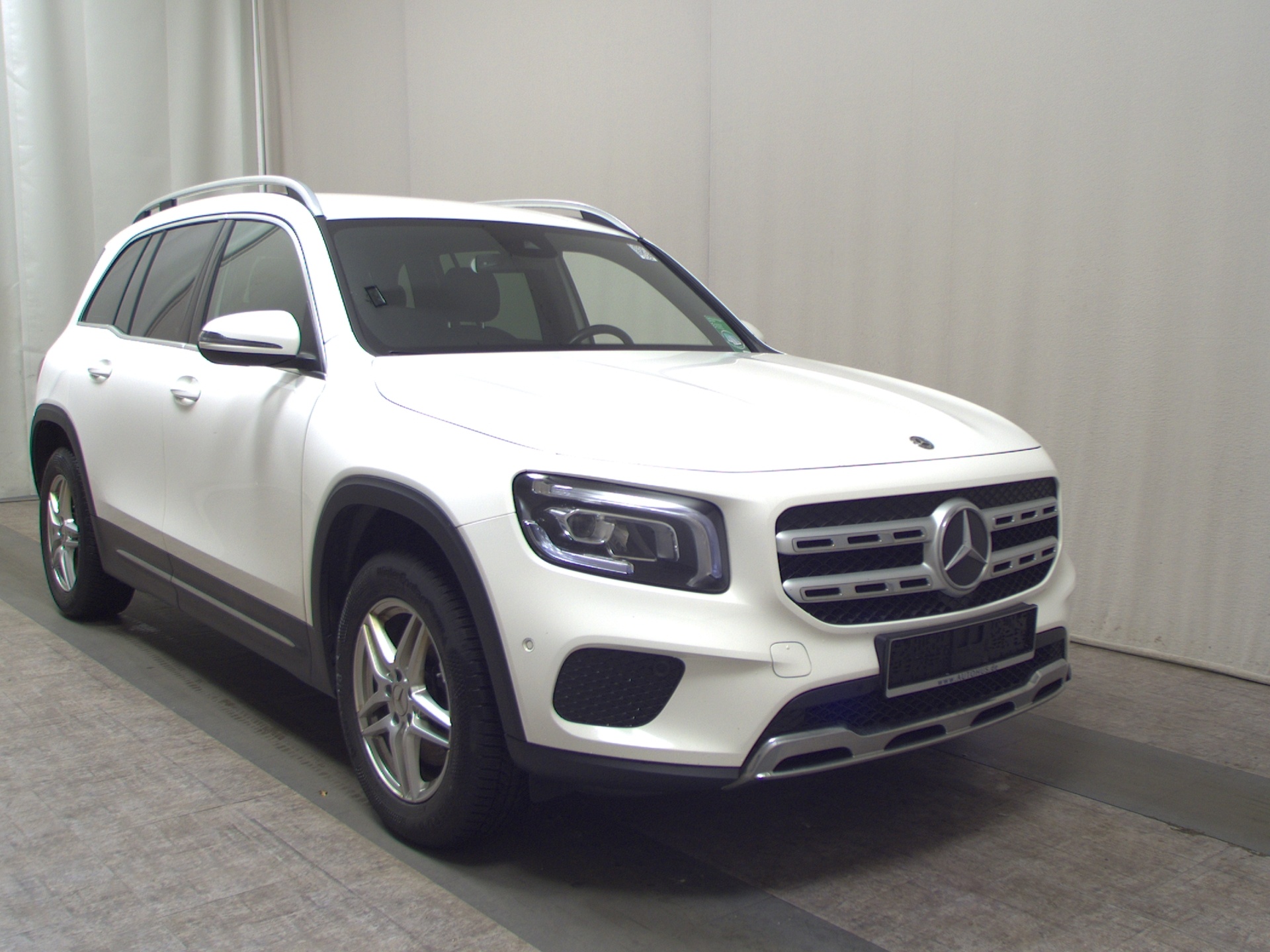 Mercedes-Benz GLB 220 d Progressive AHK Navi LED Distr.+ RFK 3