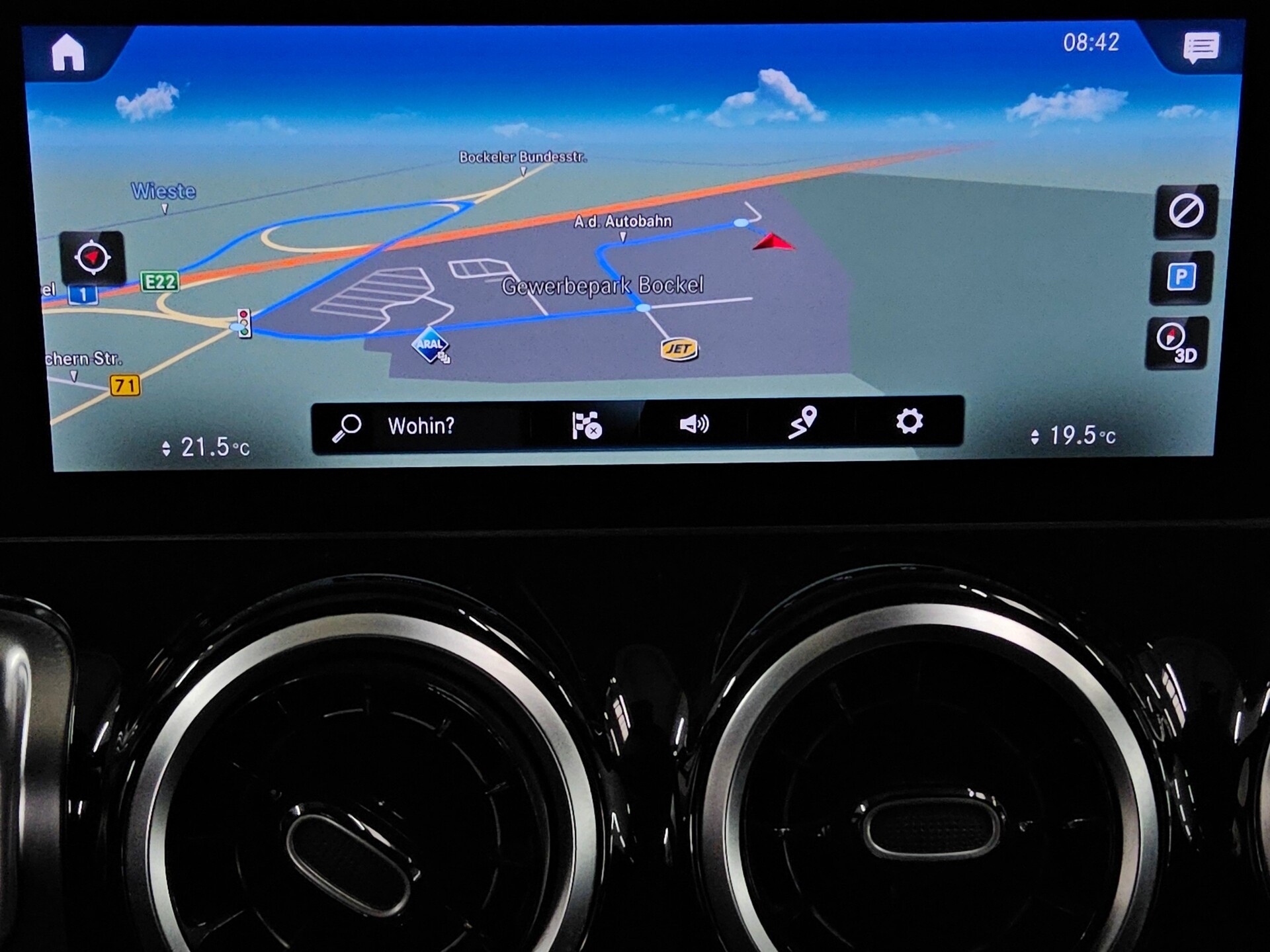 Mercedes-Benz GLB 220 d Progressive AHK Navi LED Distr.+ RFK 7