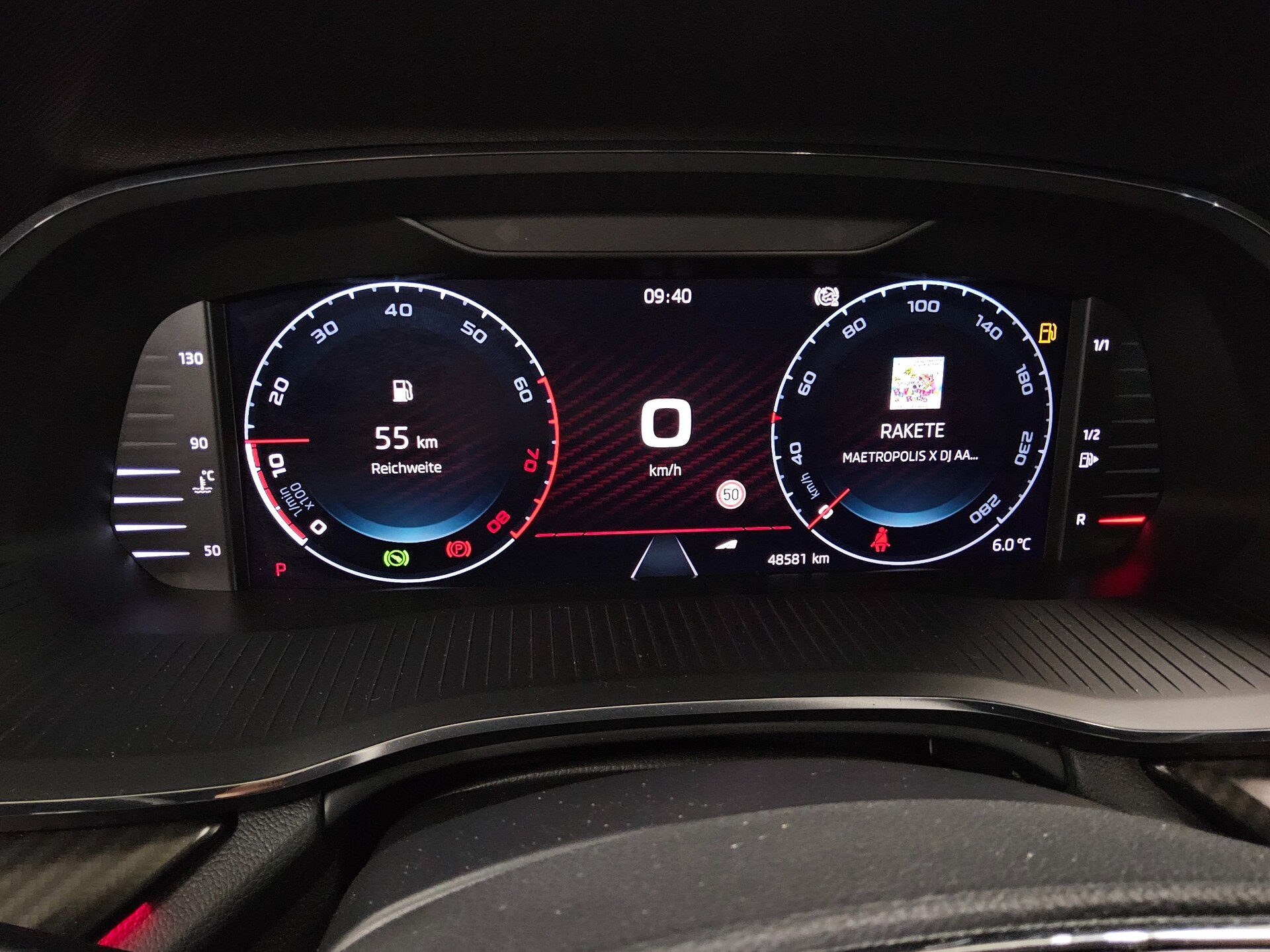 Skoda Octavia Kombi 2.0 TSI RS Navi LED vc Pano HuD 8