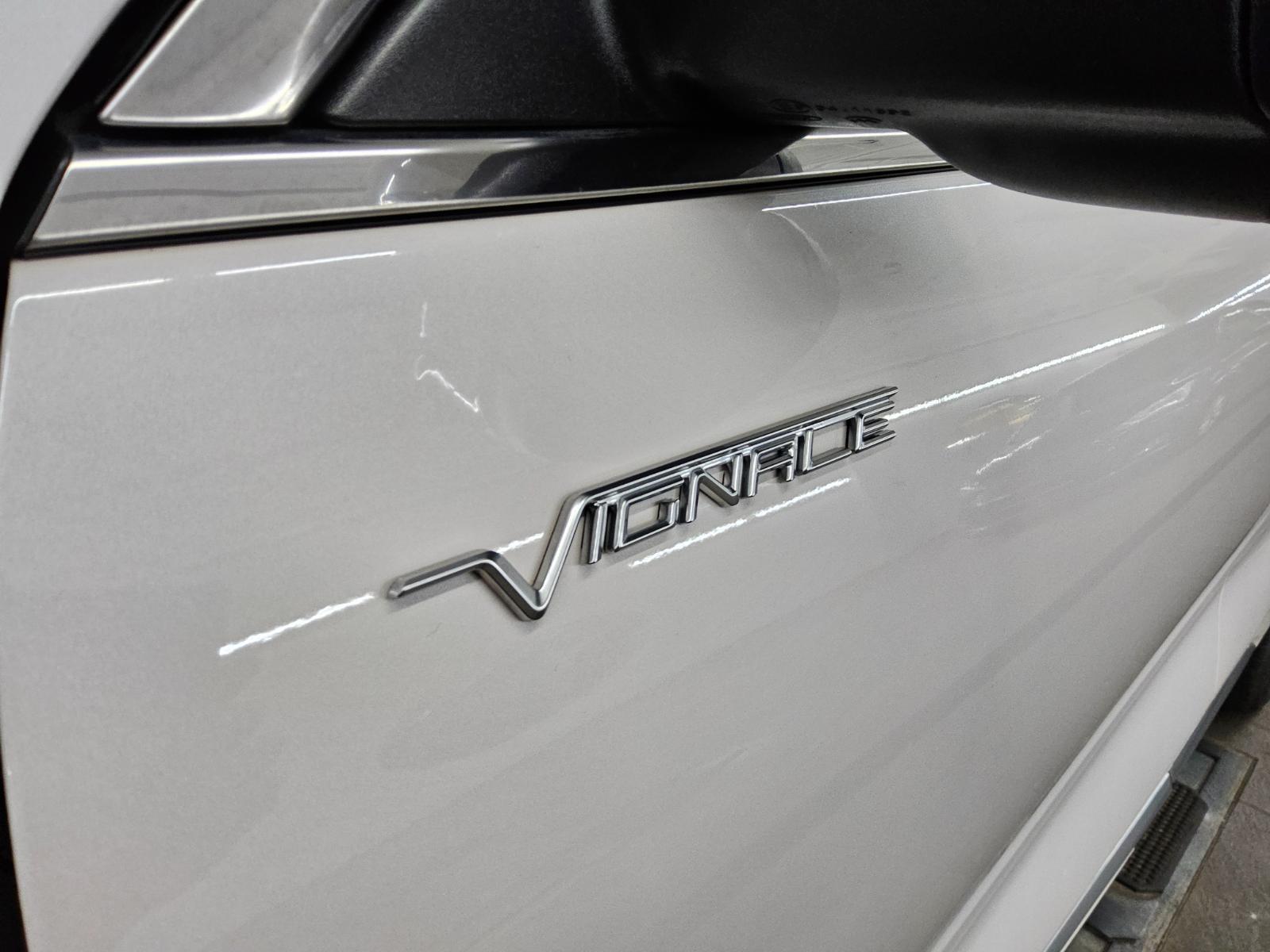 Ford Kuga 2.5 Duratec Vignale Navi LED Pano Leder DC 12