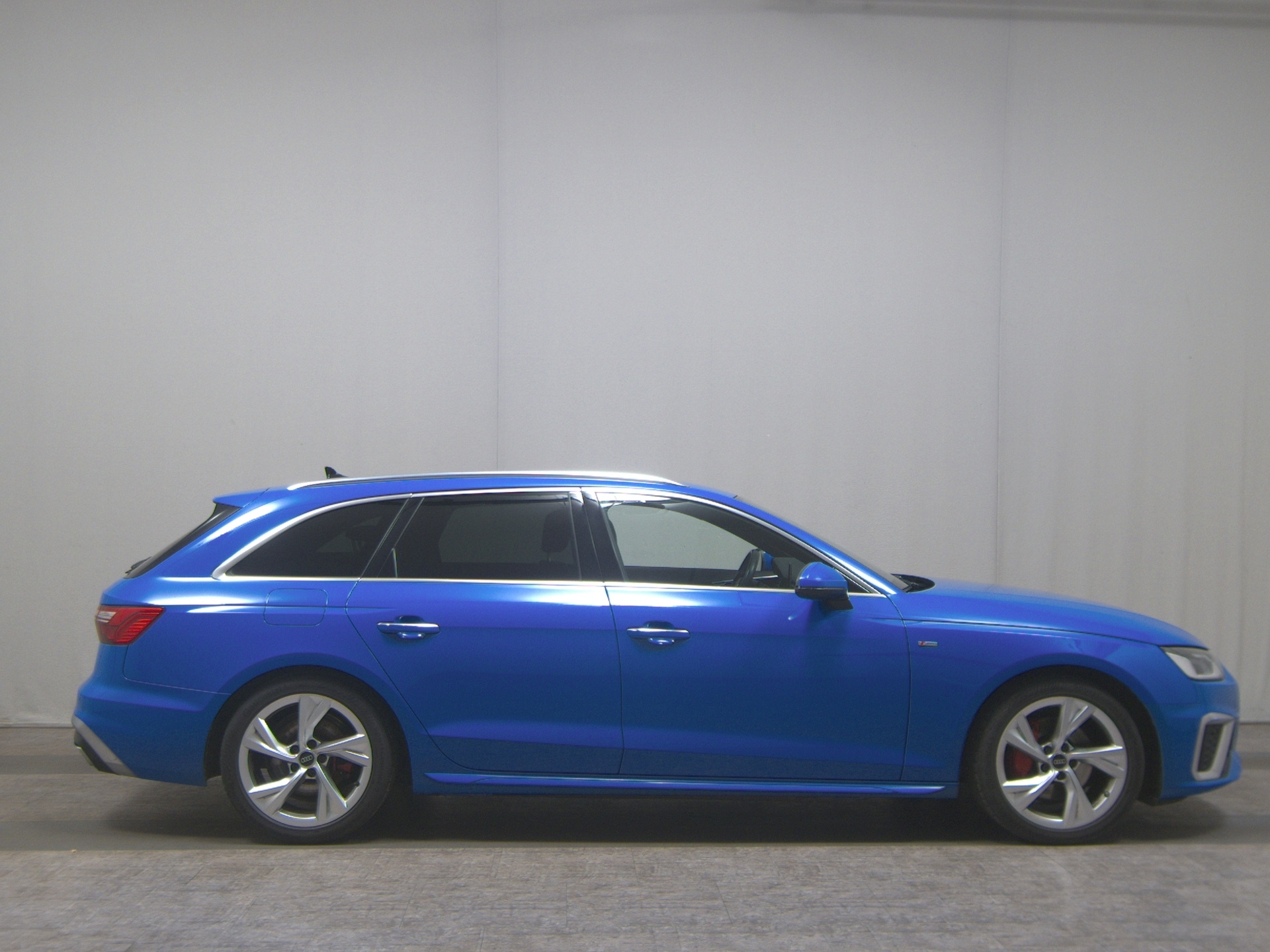 Audi A4 Avant 40 TDI S-Line T-Leder Navi LED vc Sound