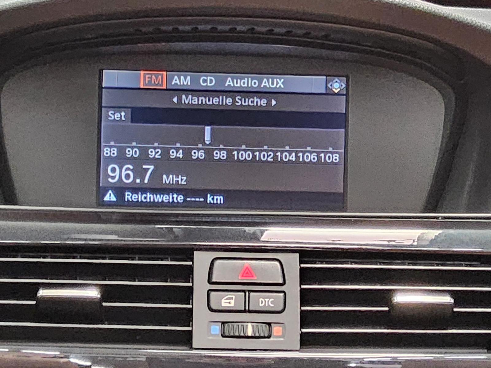 BMW 325i Cabrio Leder Navi Xenon AHK HiFi Shz PDC 7