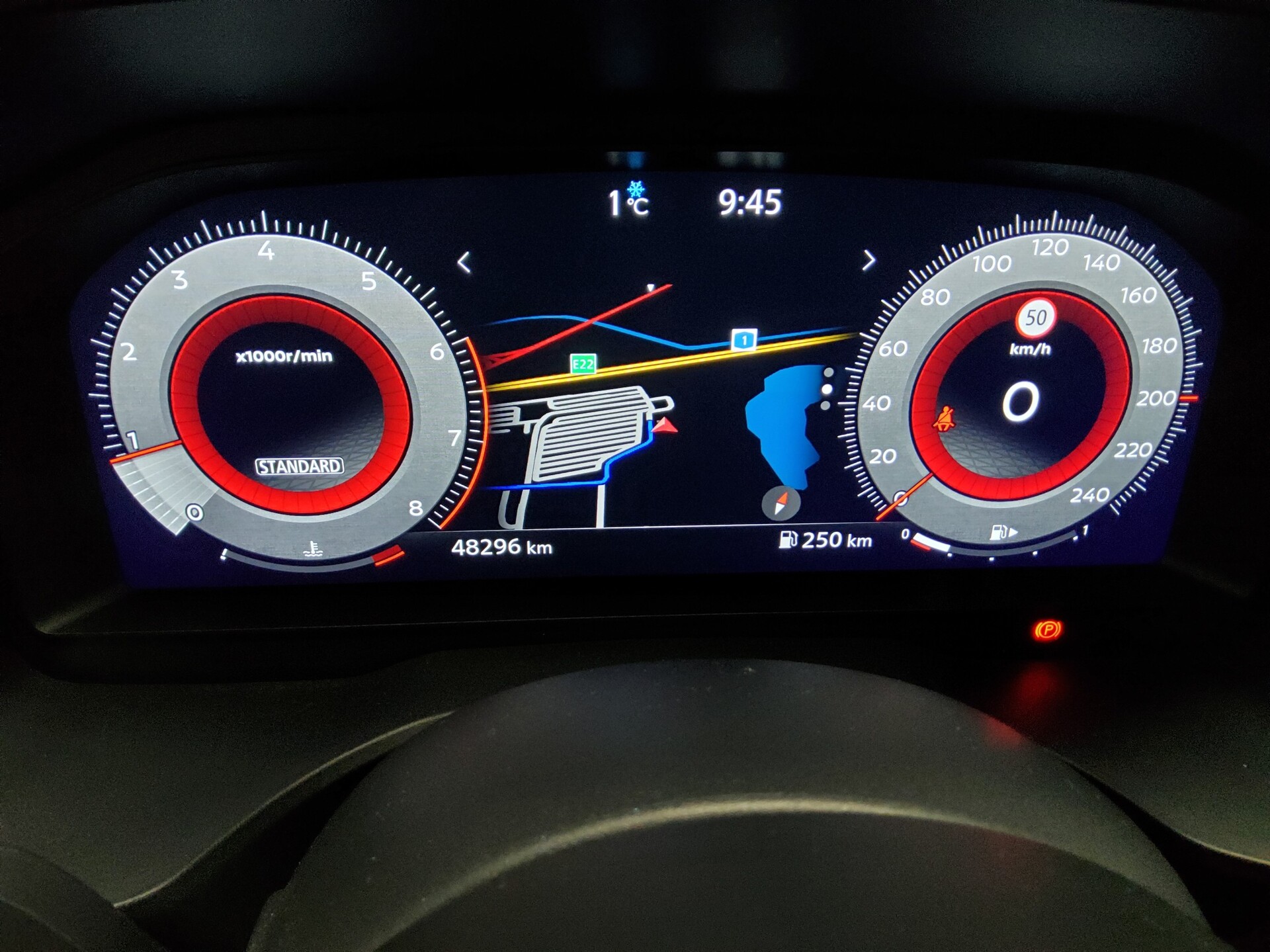 Nissan Qashqai 1.3 DIG-T Tekna T-Leder Navi LED RfK AHK 8