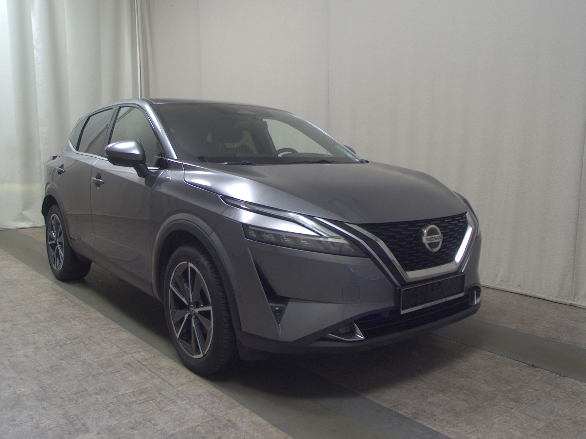 Nissan Qashqai 1.3 DIG-T Tekna T-Leder Navi LED RfK AHK 3