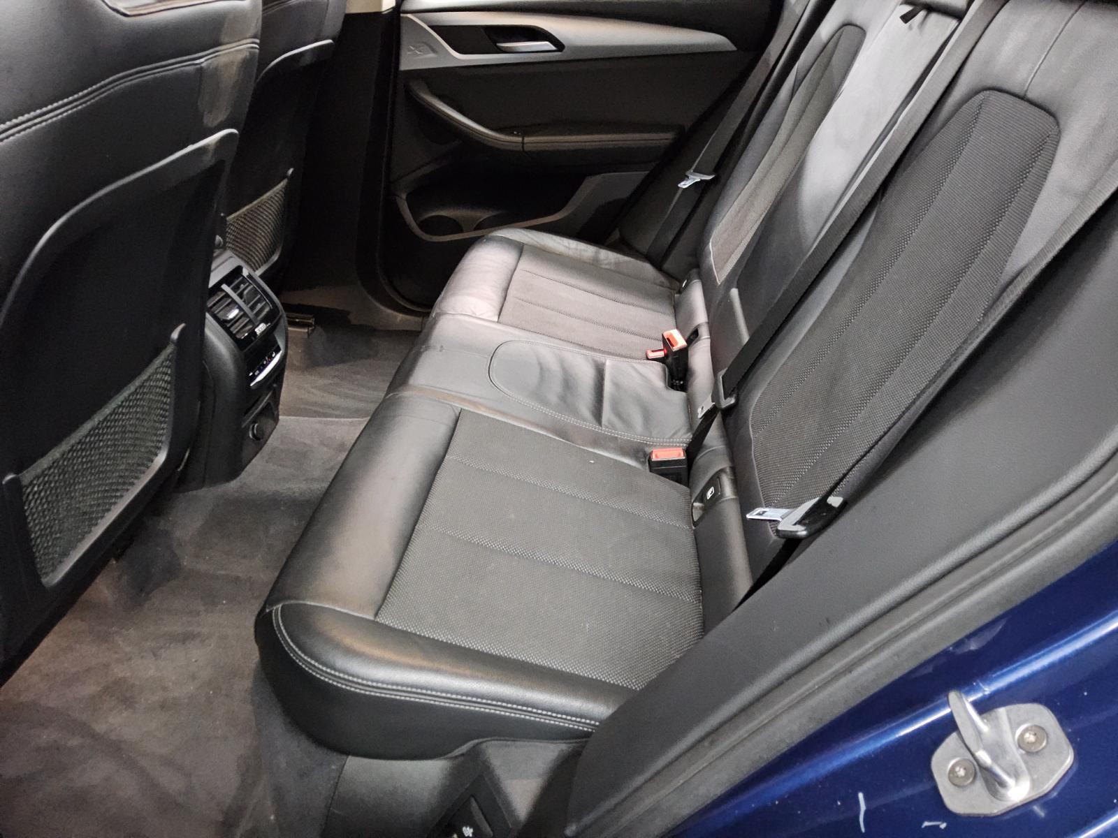 BMW X3 xDrive20i Advantage T-Leder Navi LED HiFi Shz 13