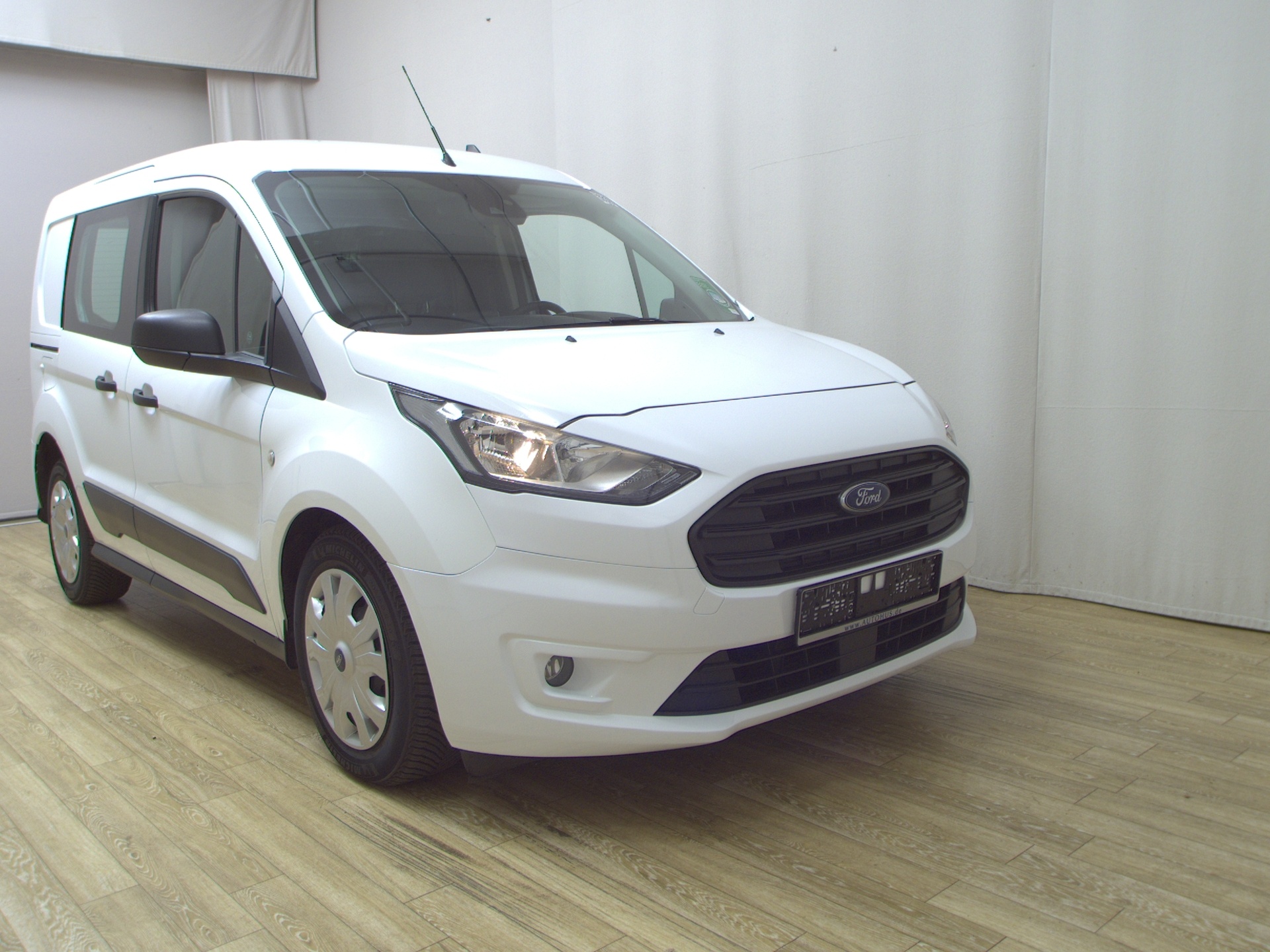 Ford Transit Connect 1.5 EB Trend 3-Sitze Regal RFK 3