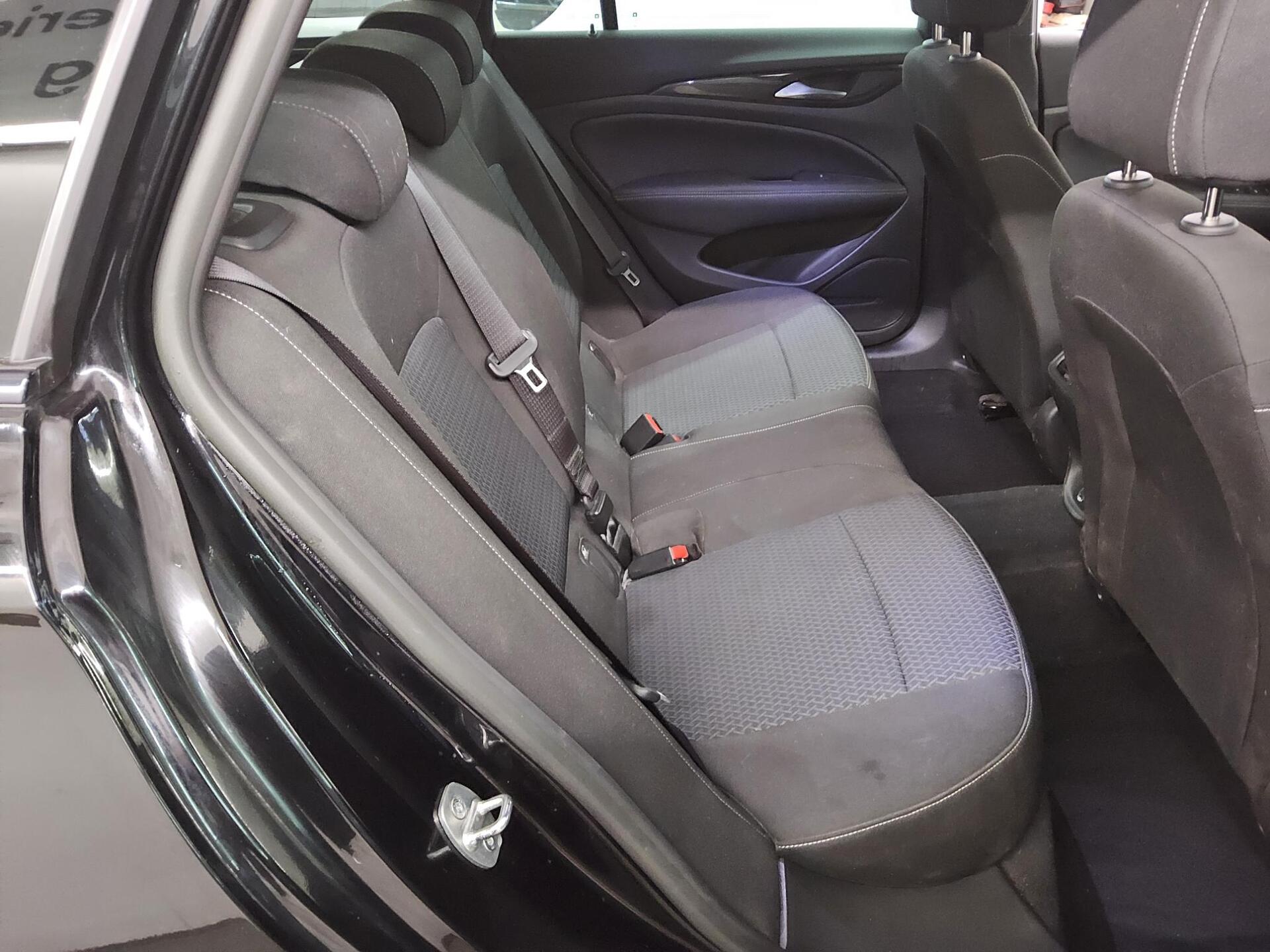 Opel Insignia ST 2.0 D Business Ed. Navi LED AHK RfK 13