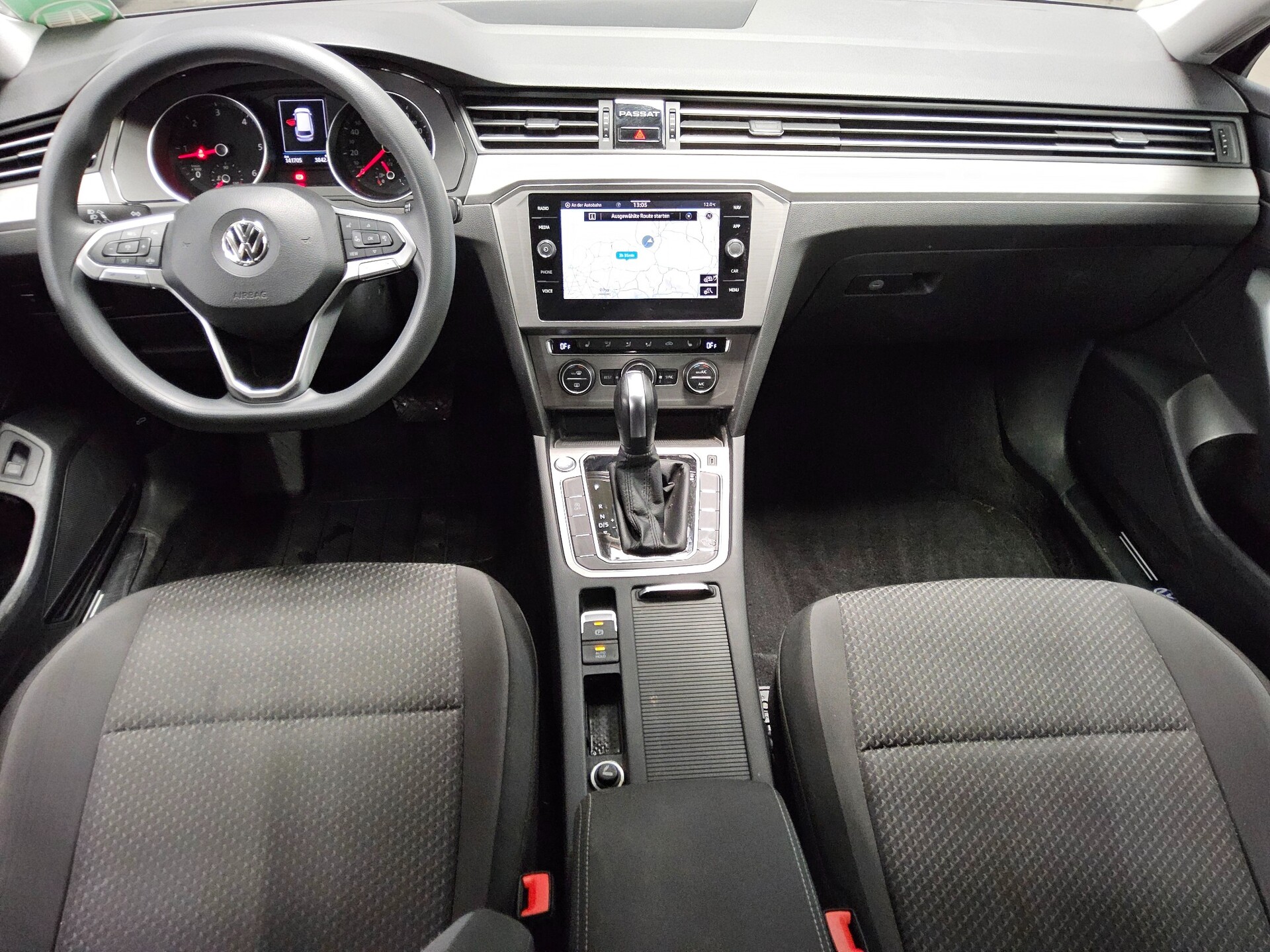 Volkswagen Passat Var. 1.6 TDI Navi LED ACC Shz 5