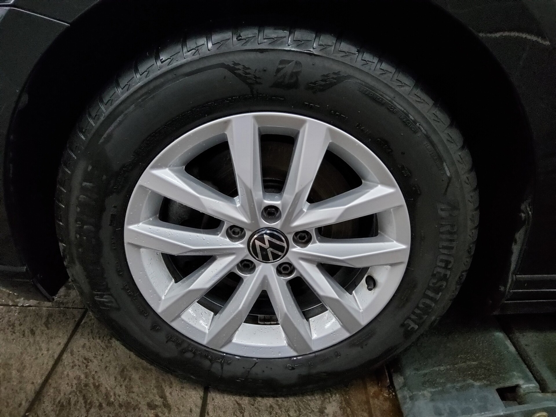 Volkswagen Passat Var. 2.0 TDI Business Navi LED AHK RfK 10