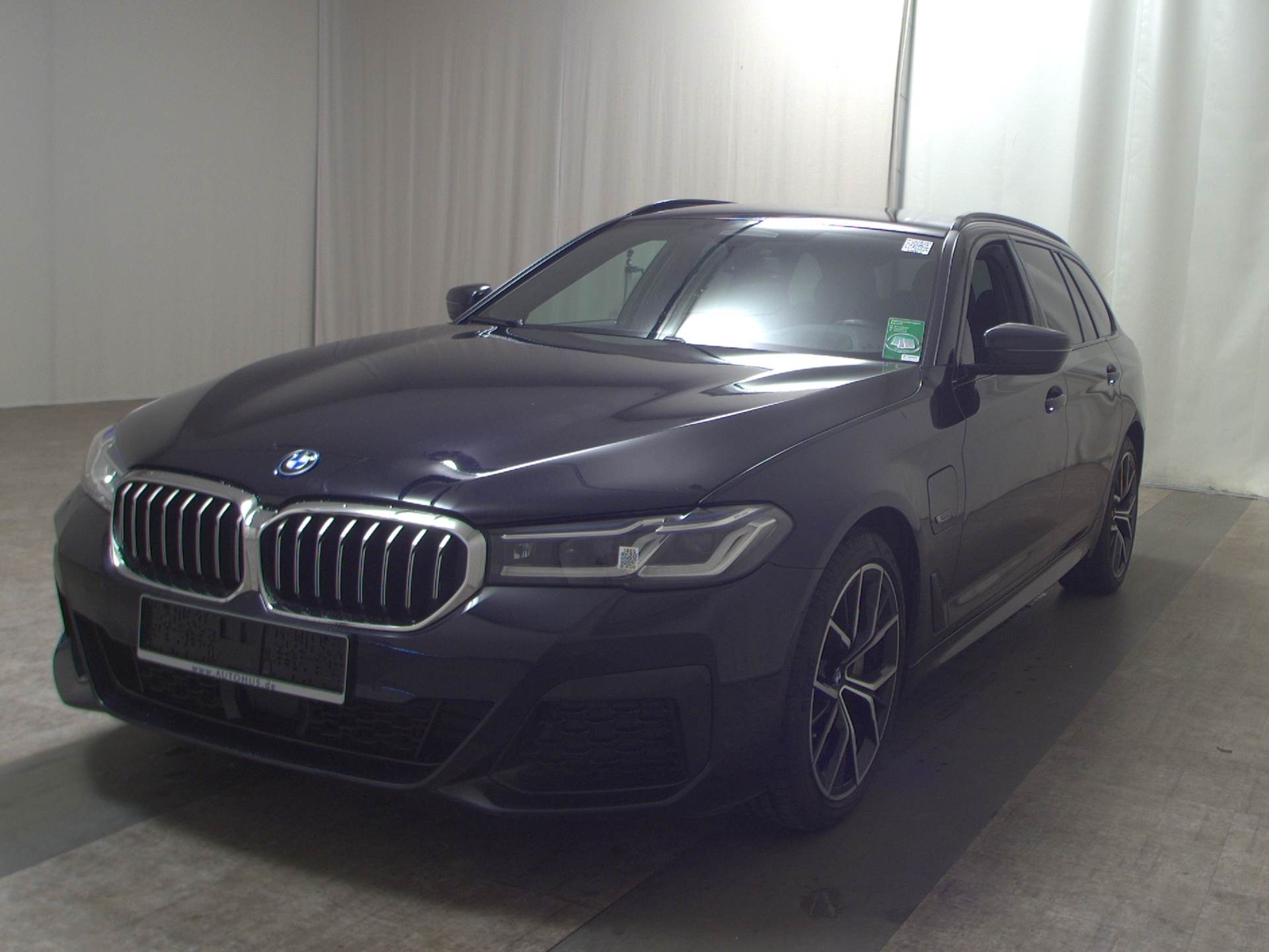 BMW 530e Touring M-Sport Navi LC-Pro Laser HuD HiFi 2