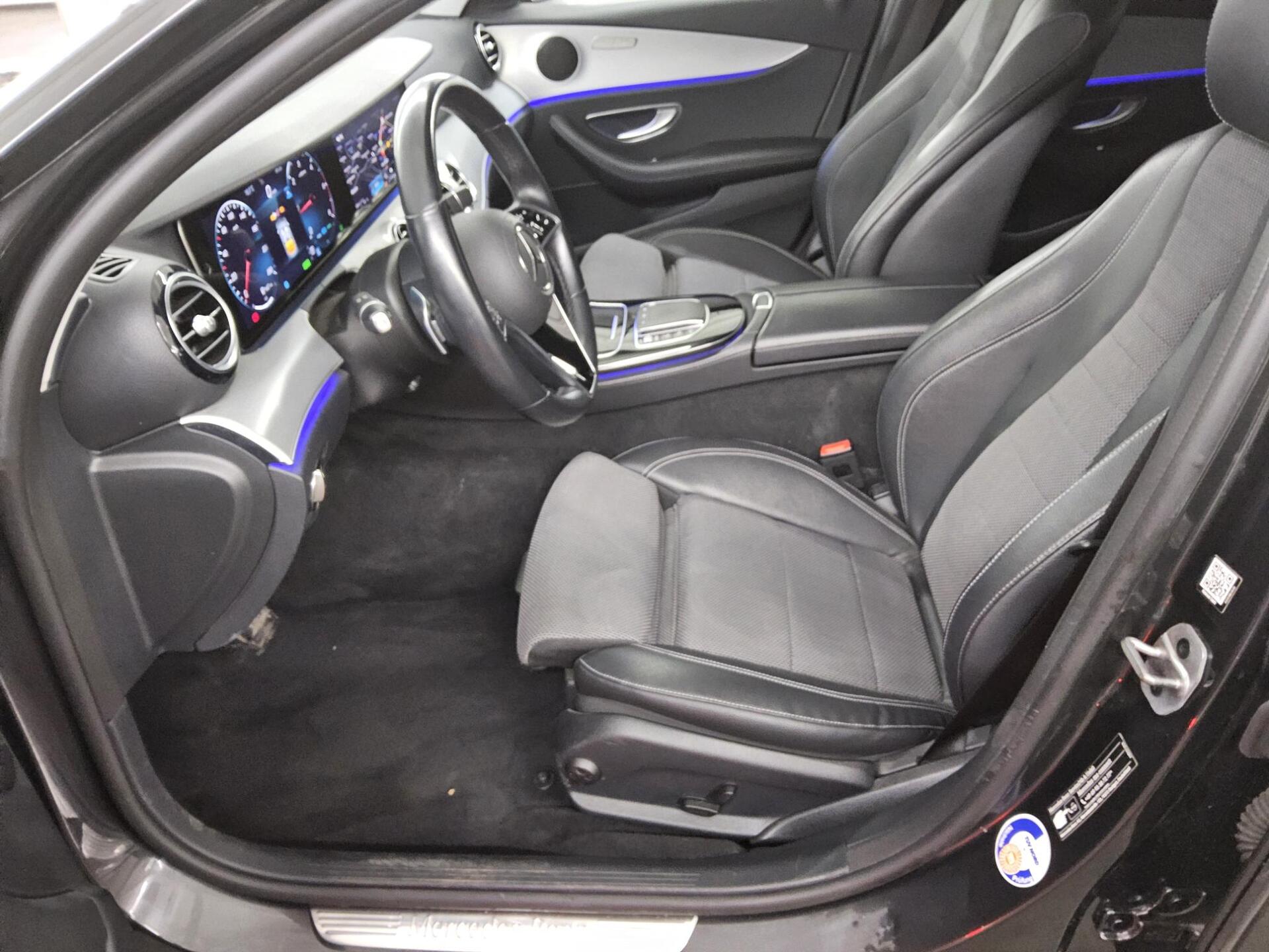 Mercedes-Benz E 220 T d Avantgarde Navi Widescreen LED AHK 9