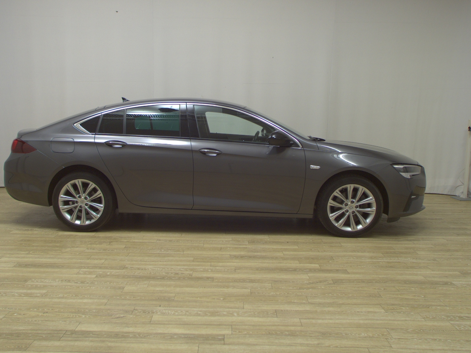 Opel Insignia GS 1.5 D Business Ed. Navi LED AHK PDC