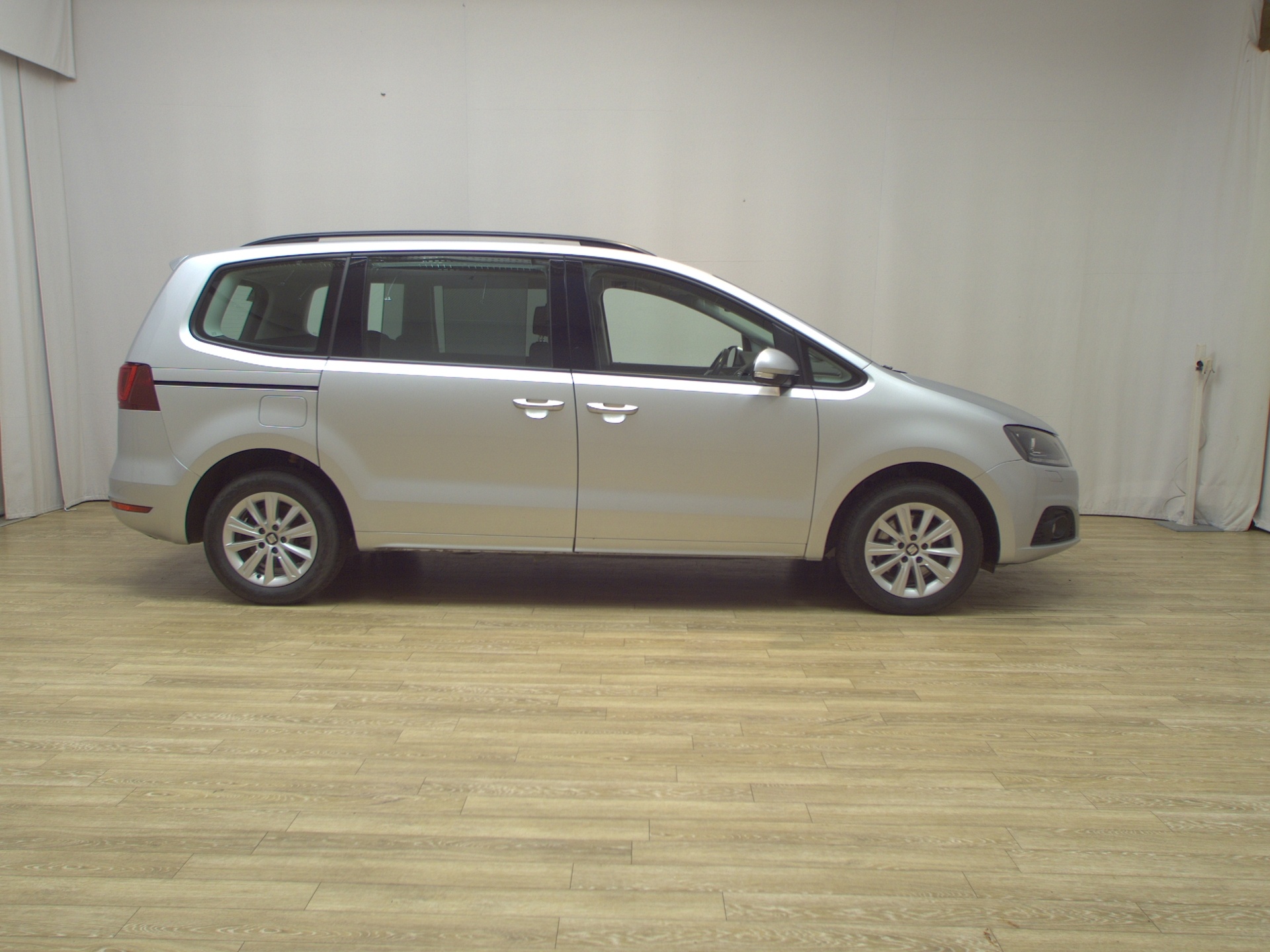 Seat Alhambra 2.0 TDI Style Navi ACC RfK Shz DAB+