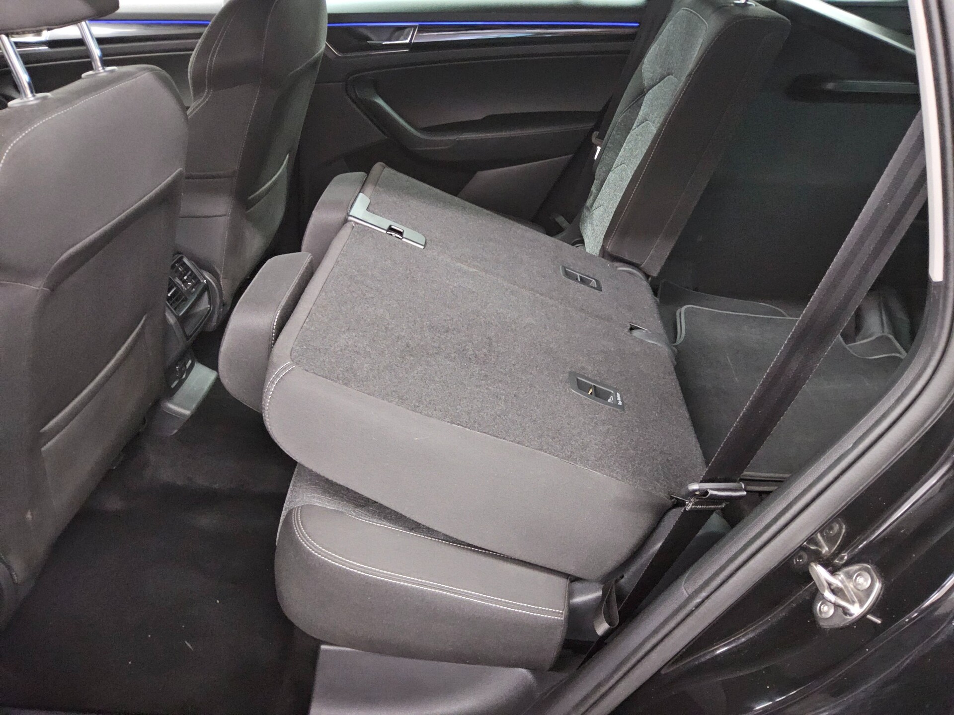 Skoda Kodiaq 2.0 TDI 4x4 Style LED RFK StandHzg 12