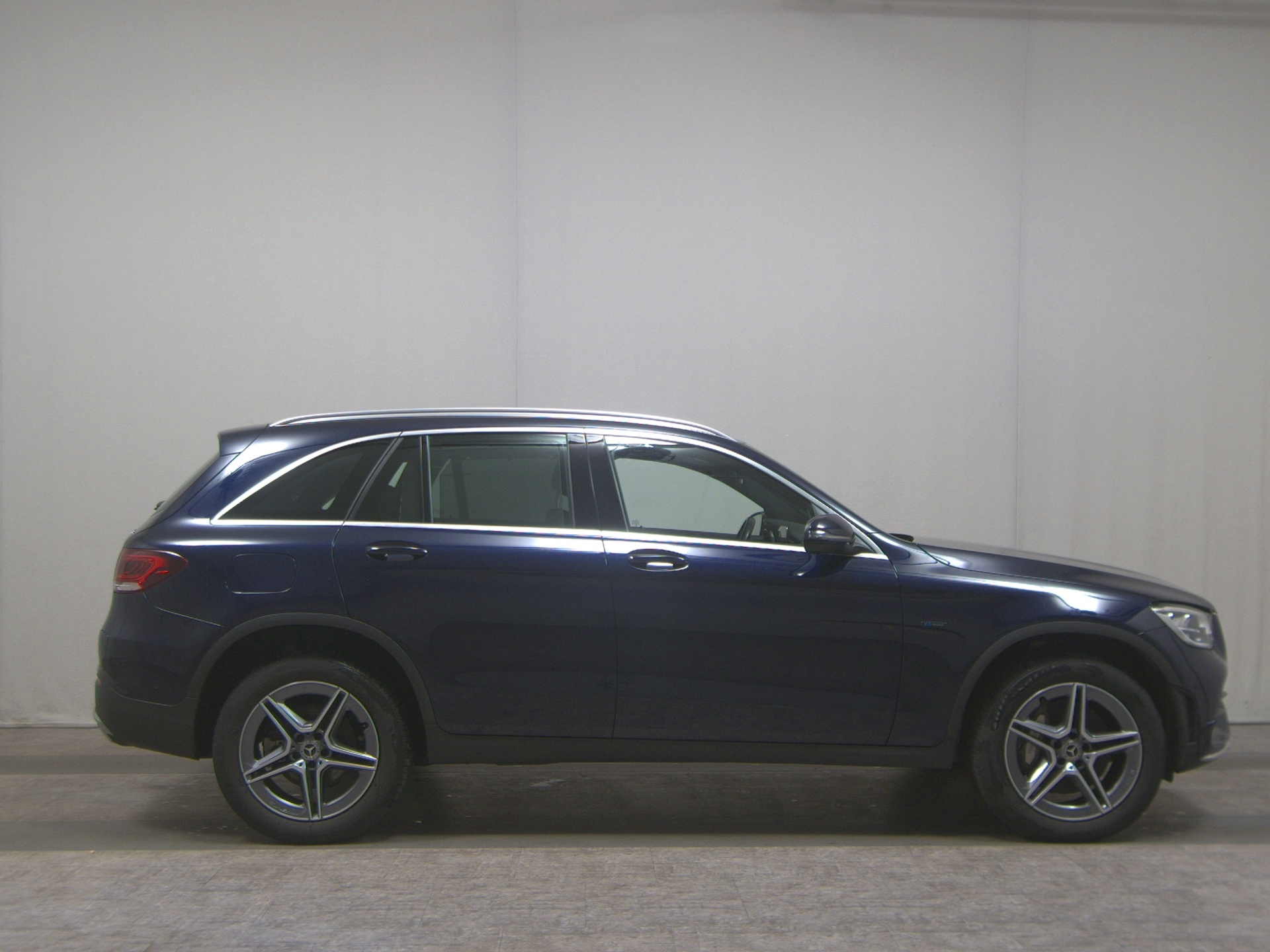 Mercedes-Benz GLC 300 de 4M AMG-Line T-Leder Navi LED Pano RfK