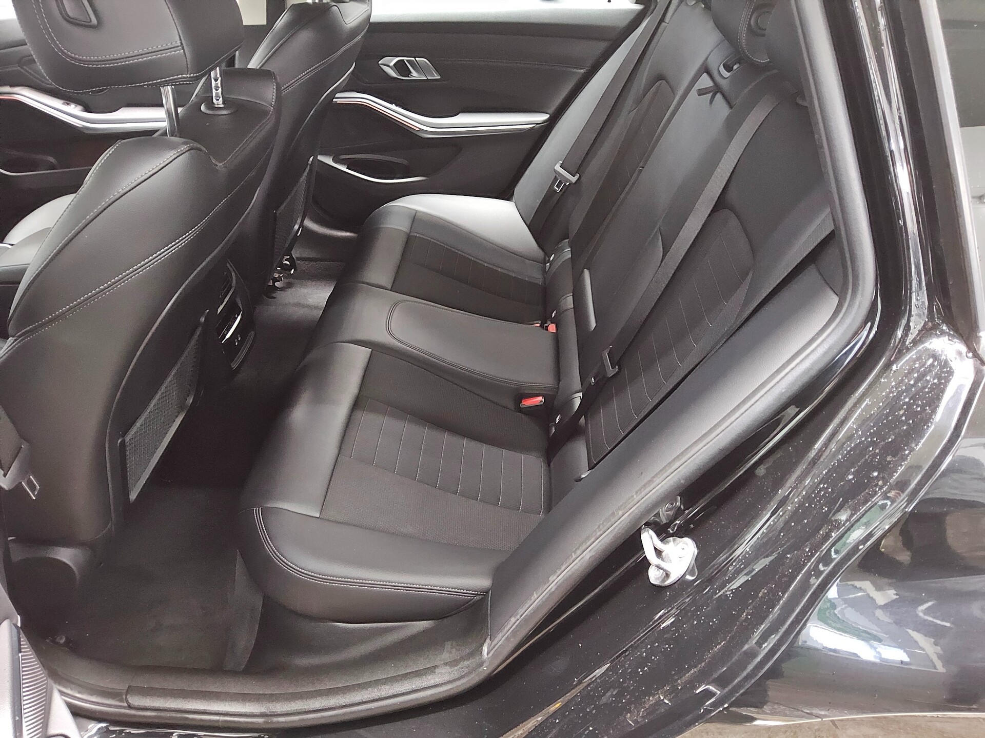 BMW 320dA Touring Sport-Line Nav LED+ LC-Pro ACC RfK 13