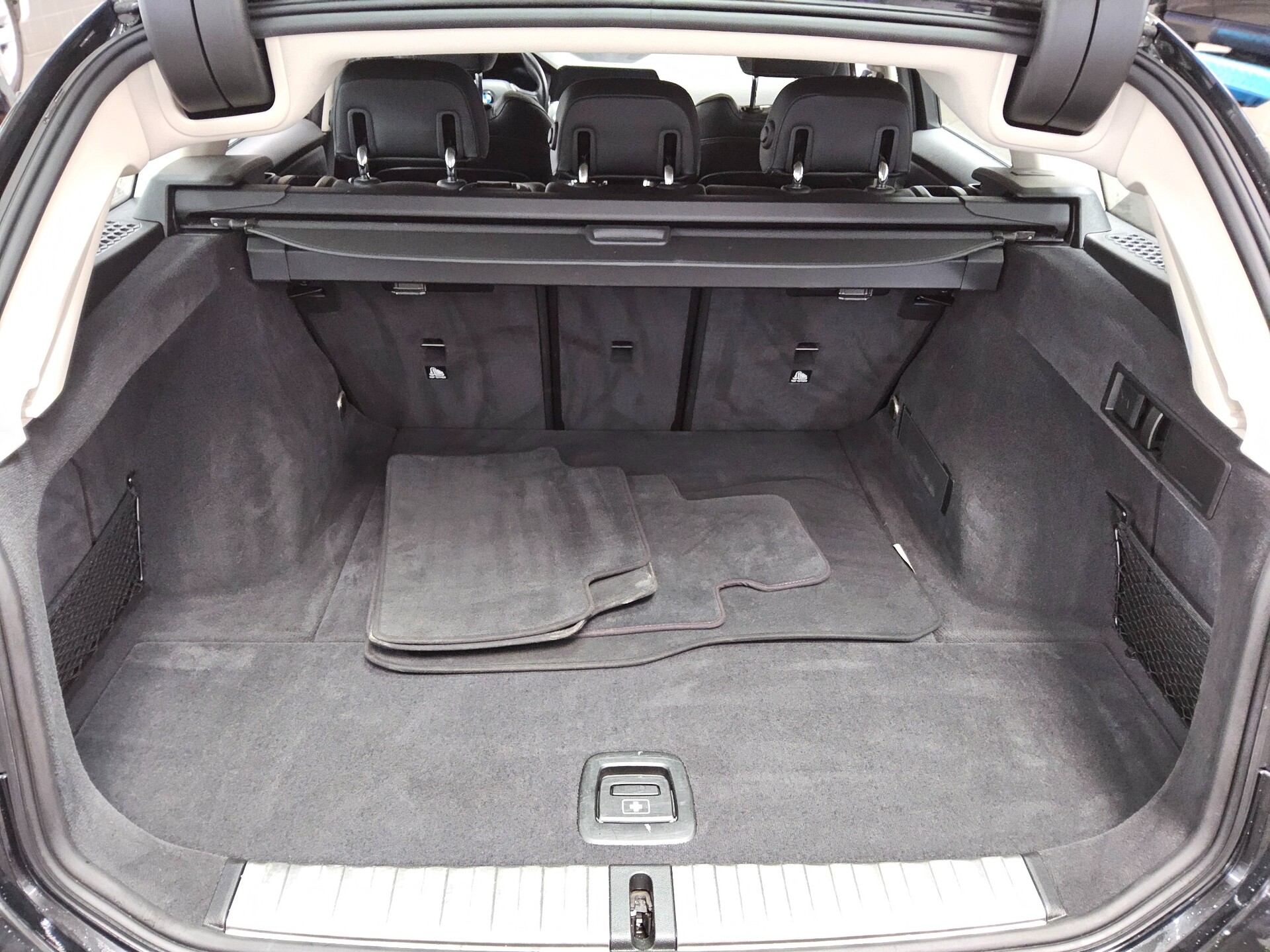 BMW 320dA Touring Sport-Line Nav LED+ LC-Pro ACC RfK 12