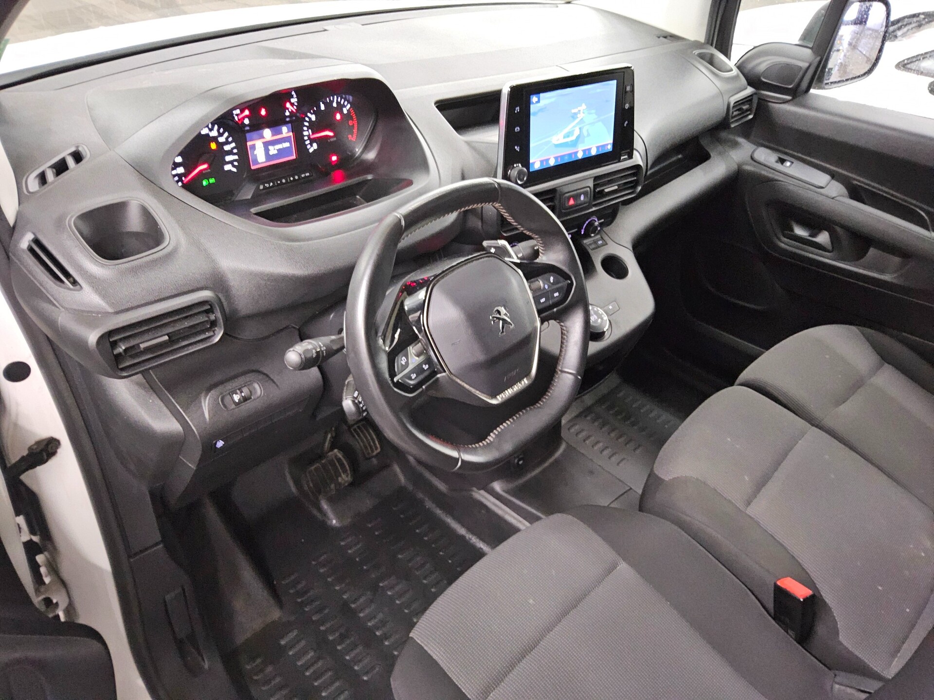 Peugeot Partner L2 1.5 BlueHDI 3-Sitze Navi PDC Tempomat 5