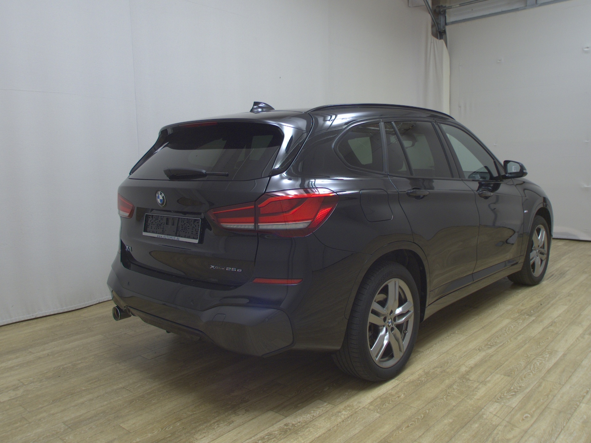 BMW X1 xDrive25e M-Sport T-Leder Navi LED HuD HiFi 4
