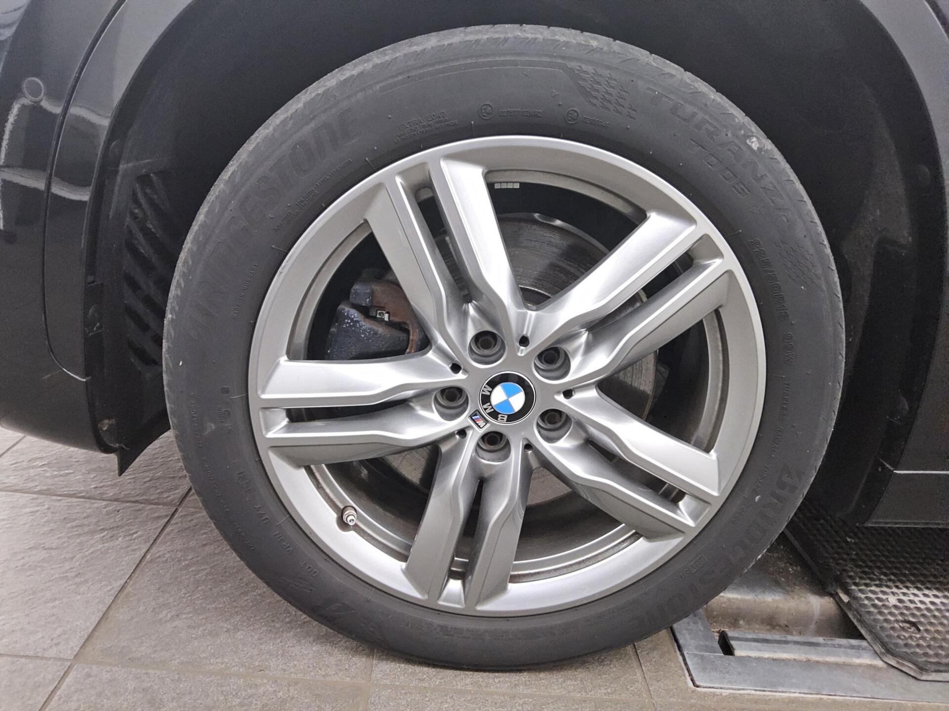 BMW X1 xDrive25e M-Sport T-Leder Navi LED HuD HiFi 10