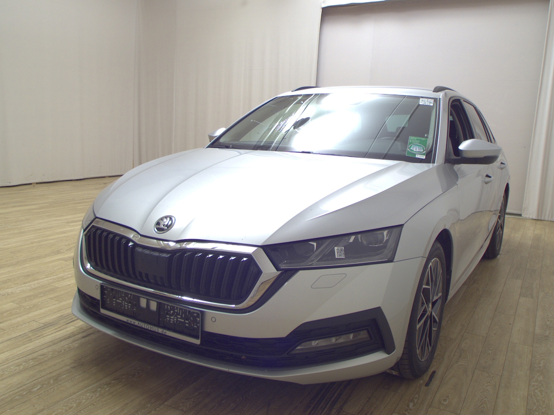 Skoda Octavia Kombi 2.0 TDI Ambition Navi LED Shz RFK 2