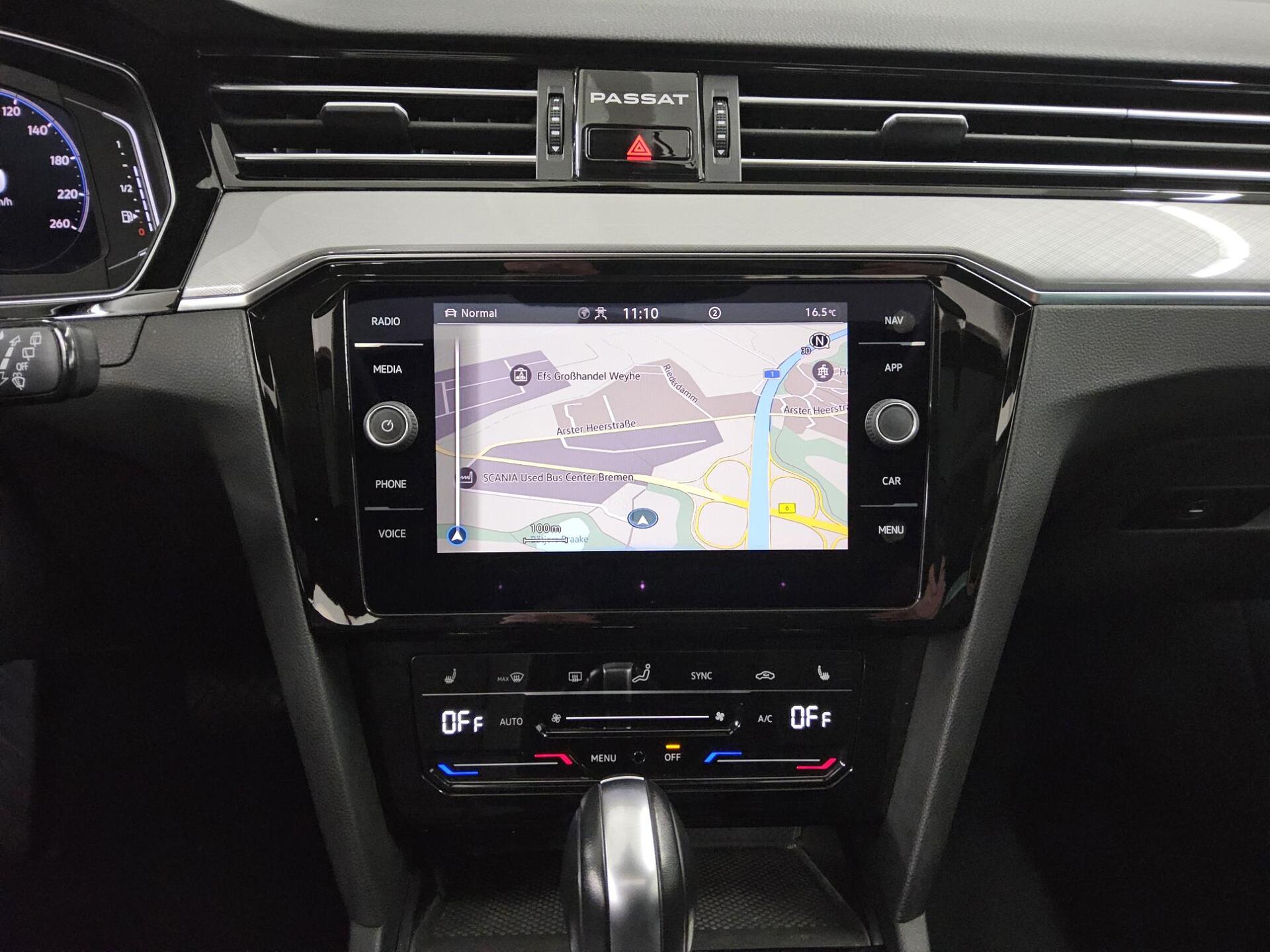 Volkswagen Passat Var. 2.0 TDI Business Navi LED AID Pano 7