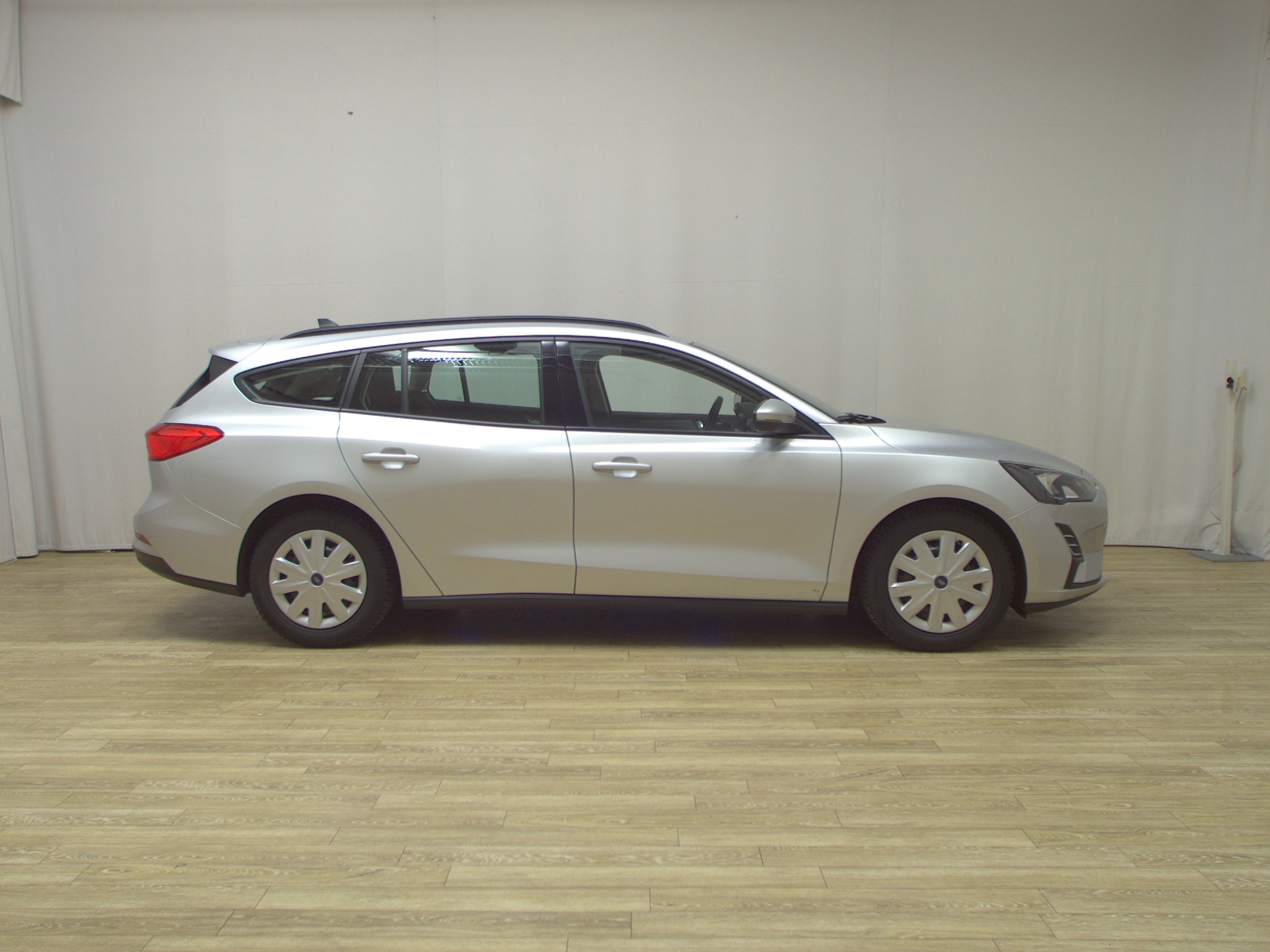 Ford Focus Turnier 1.5 EB Trend LED Tempomat AHK