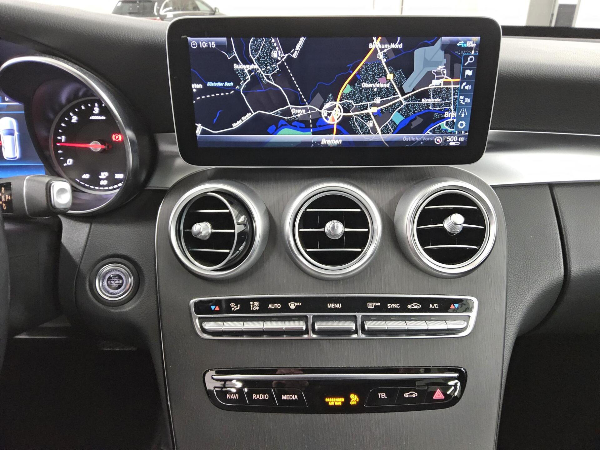 Mercedes-Benz C 220 T d Avantgarde T-Leder Navi LED Night RfK 7