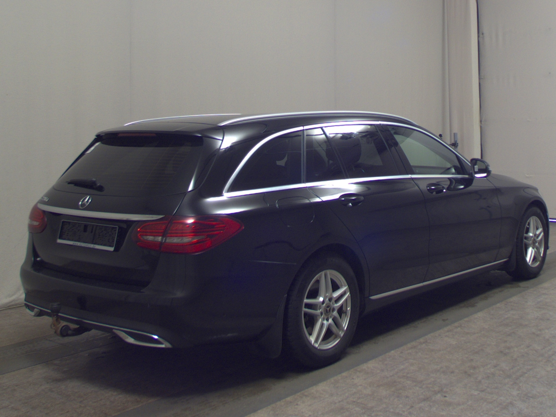 Mercedes-Benz C 220 T d Avantgarde T-Leder Navi LED AHK 4