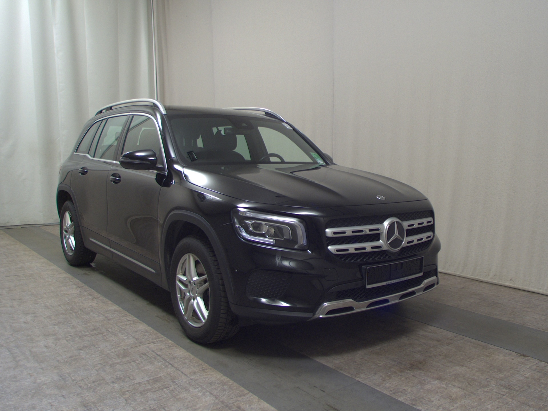 Mercedes-Benz GLB 200 d Progressive T-Leder Navi LED AHK RfK 3