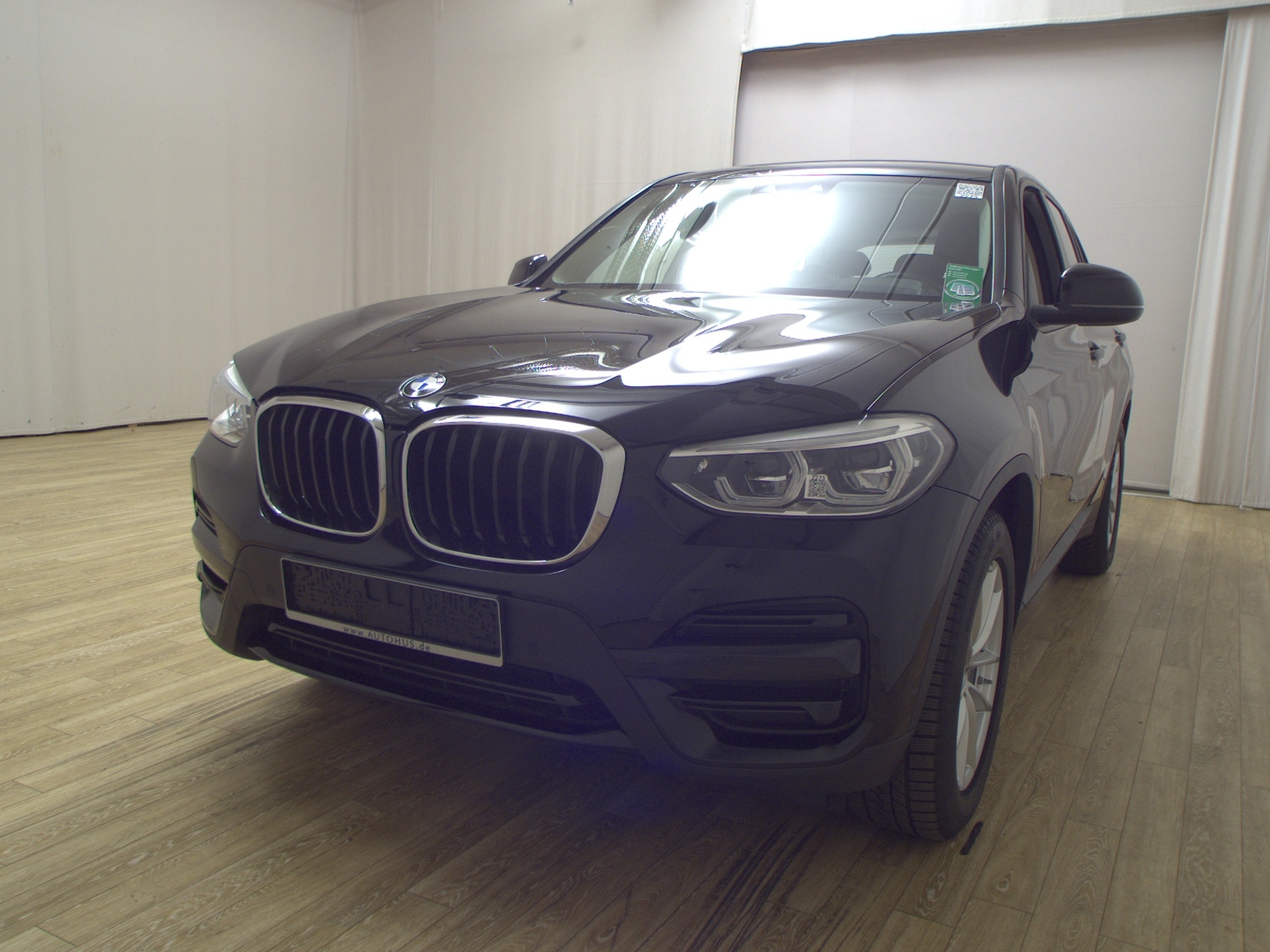 BMW X3 xDrive30i Advantage Navi LED+ LC+ HuD AHK 2